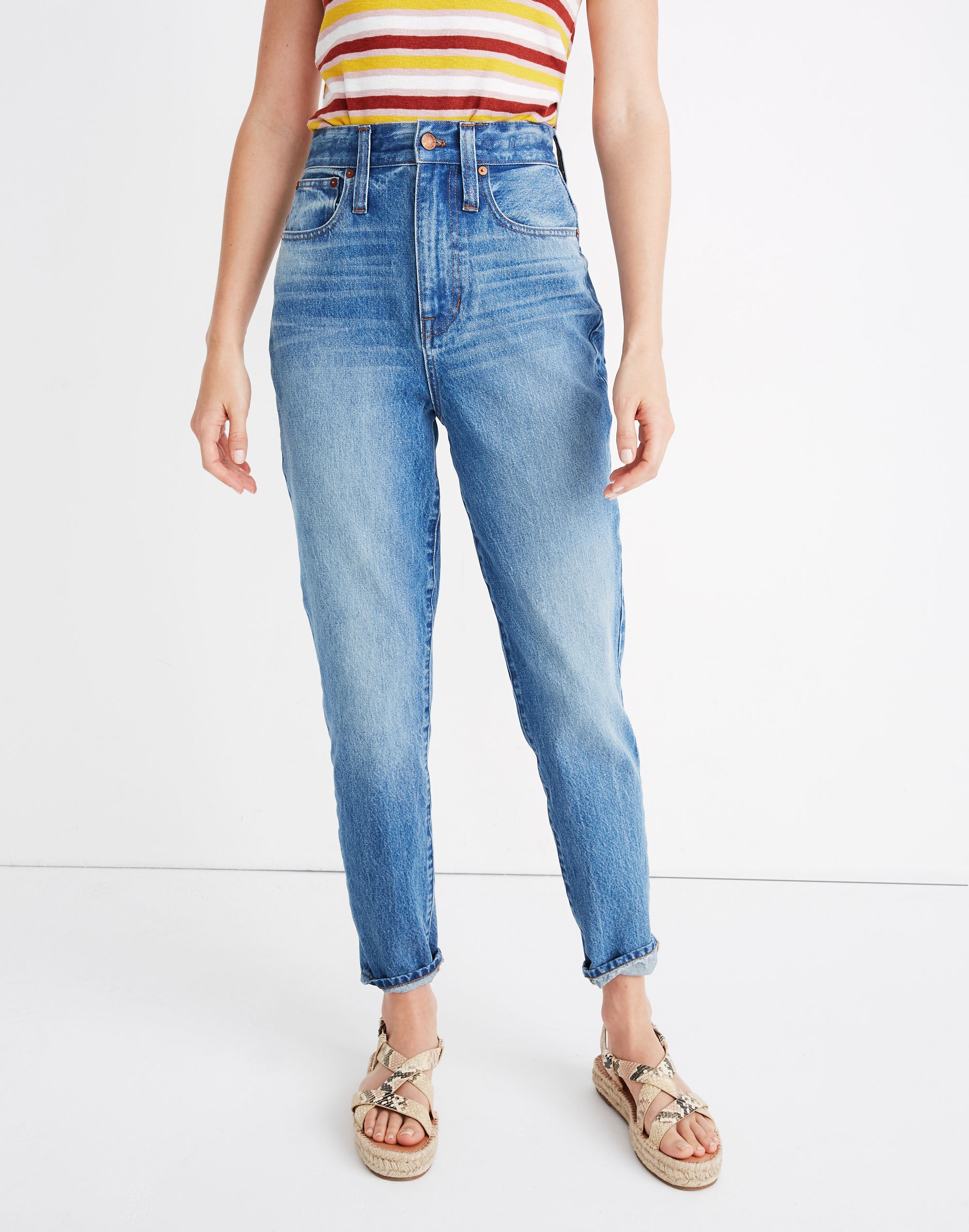 The Highest-Rise Momjean in Glencoe Wash