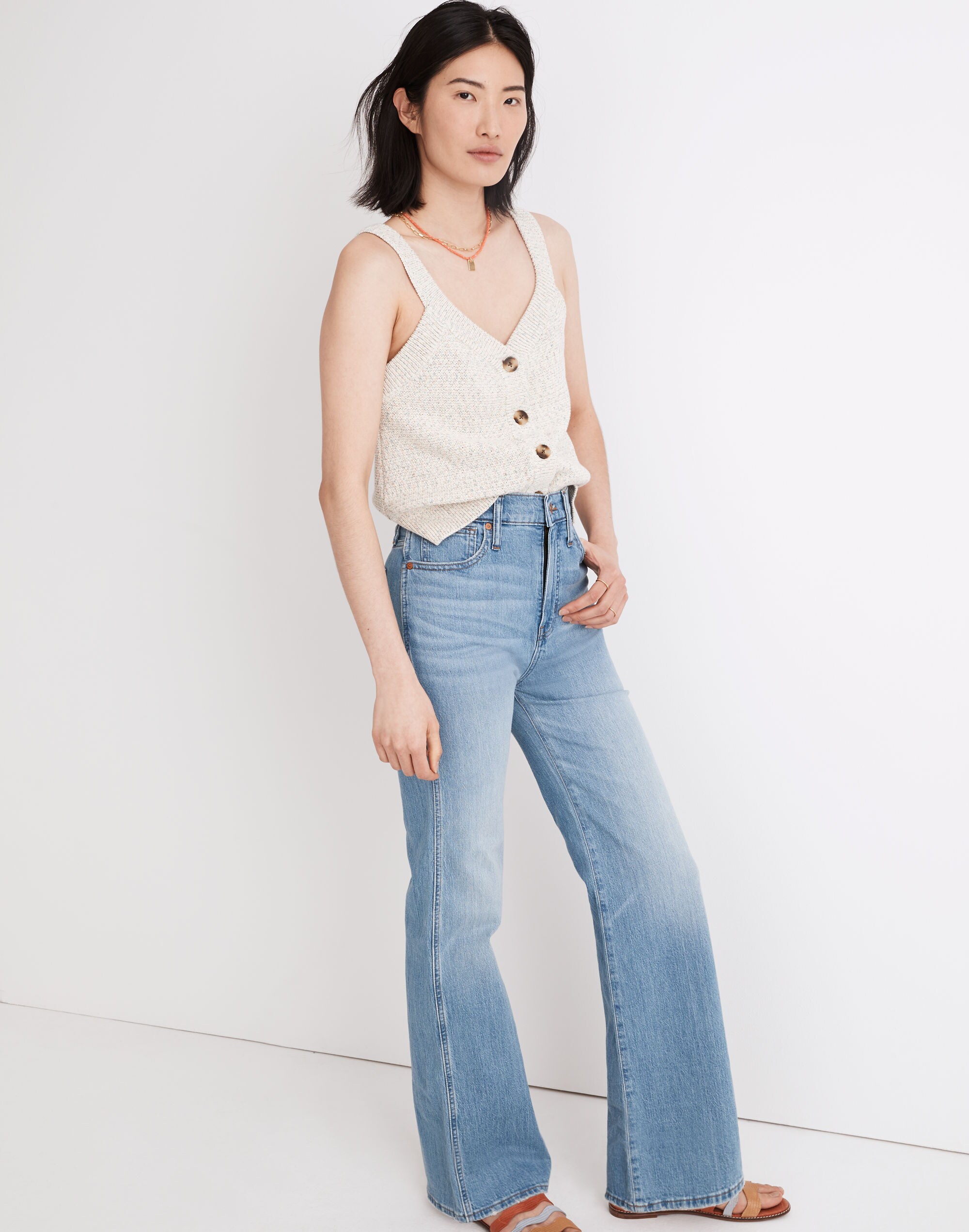 11" High-Rise Flare Jeans in Conwell Wash