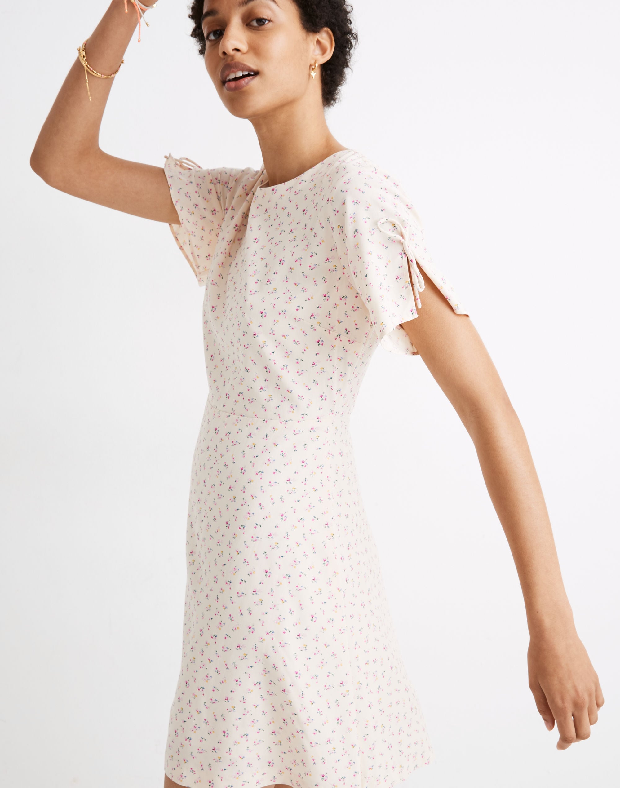 Petite Tie-Sleeve Retro Dress in Dutch Dandelions