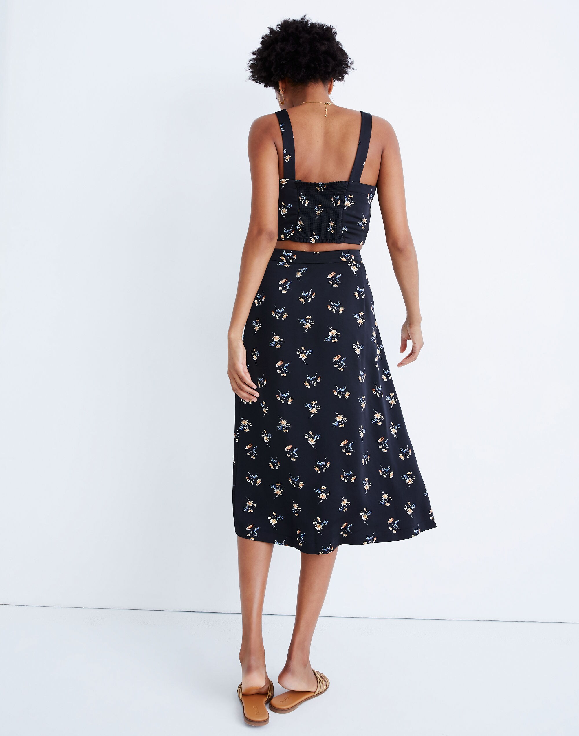Side-Button Midi Skirt in Marseille Daisies