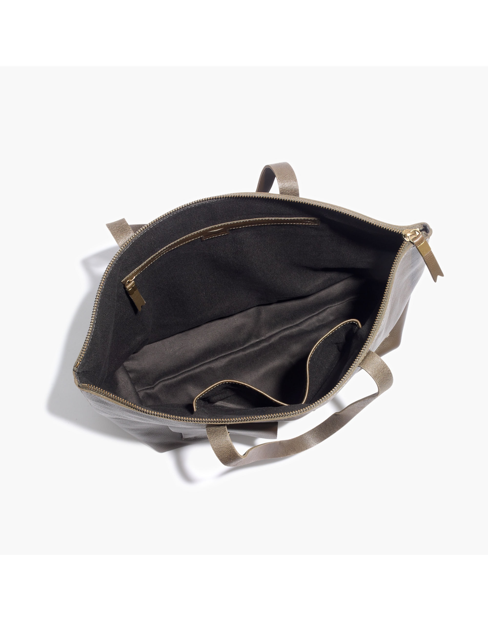The Transport Satchel with Pockets