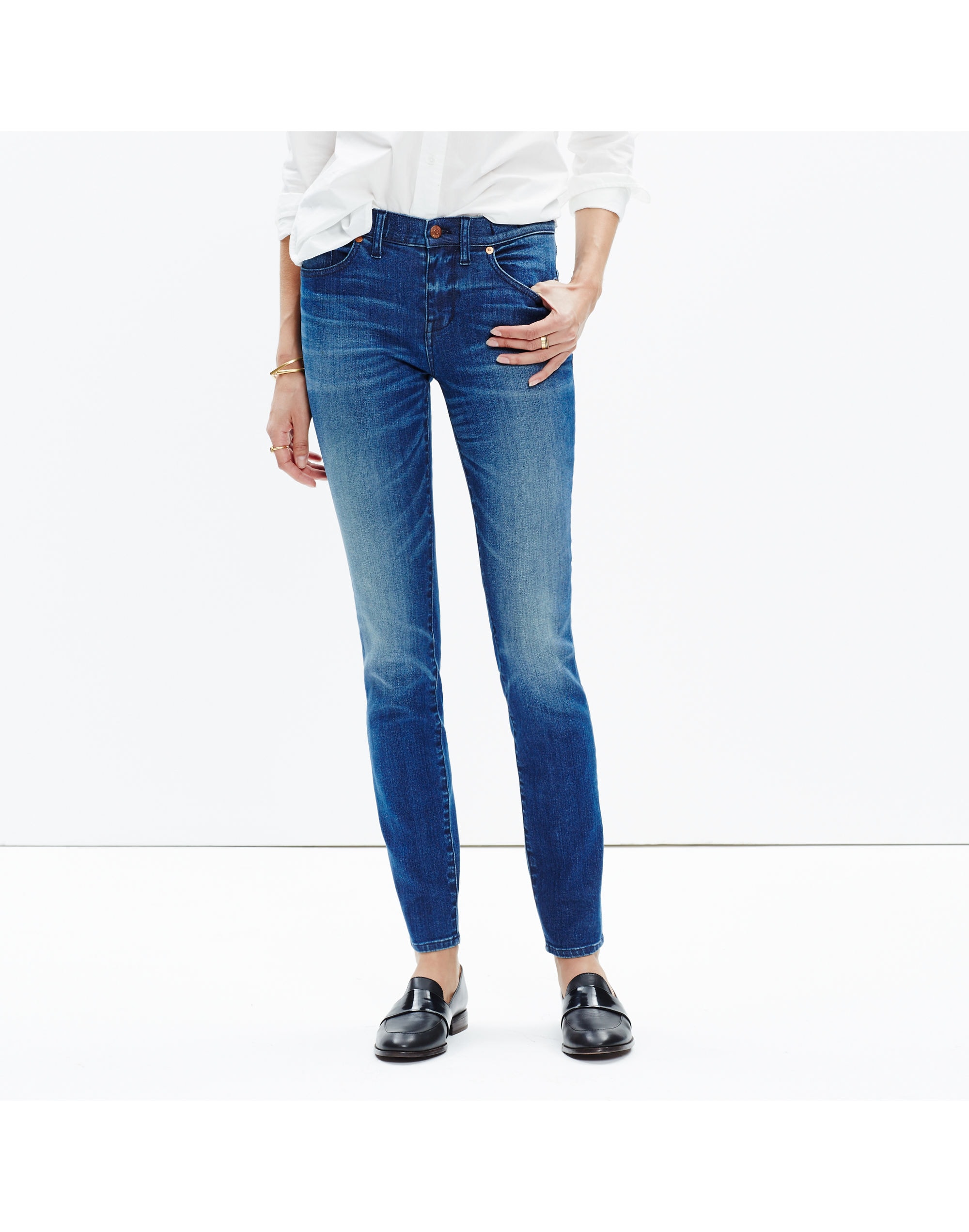 8" Skinny Jeans in Sunnyside Wash