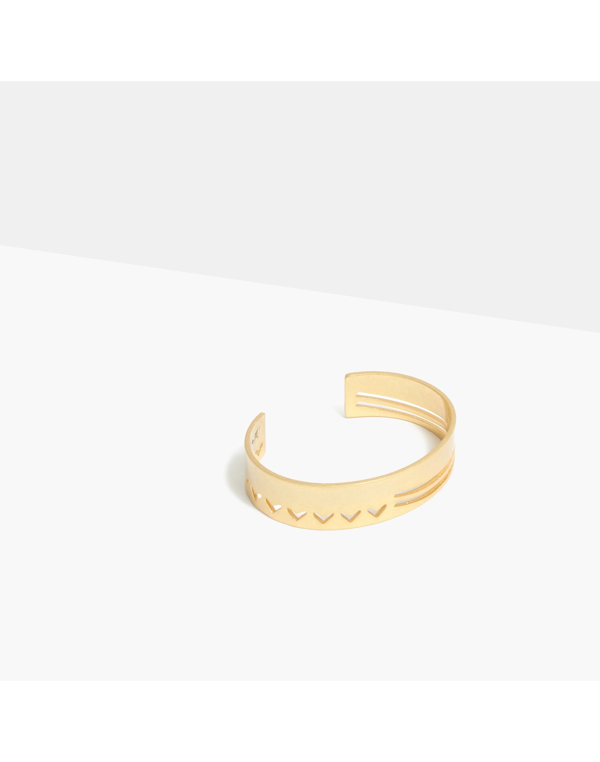 Arrowshift Cuff Bracelet