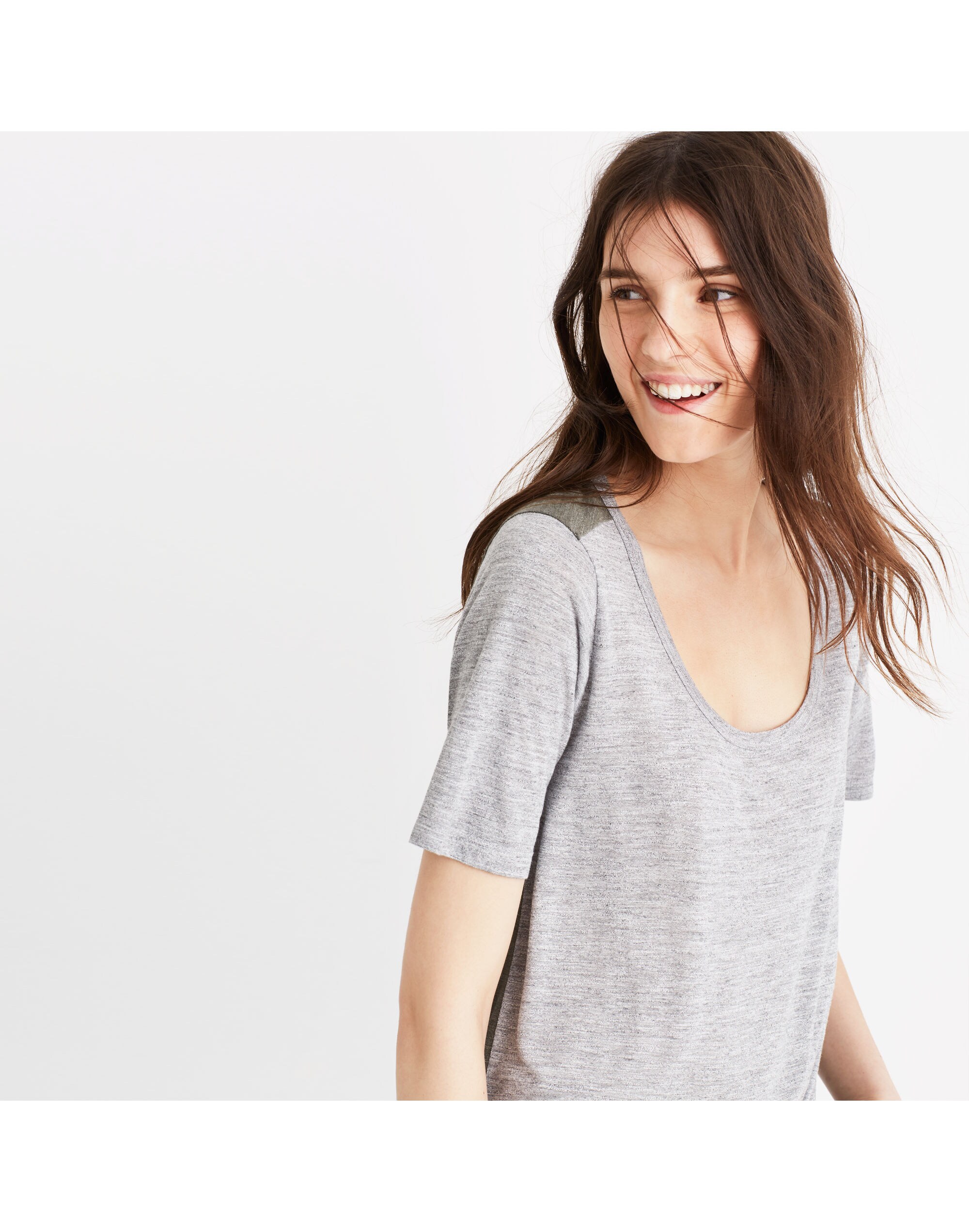 Anthem Scoop Elbow-Sleeve Tee in Colorblock