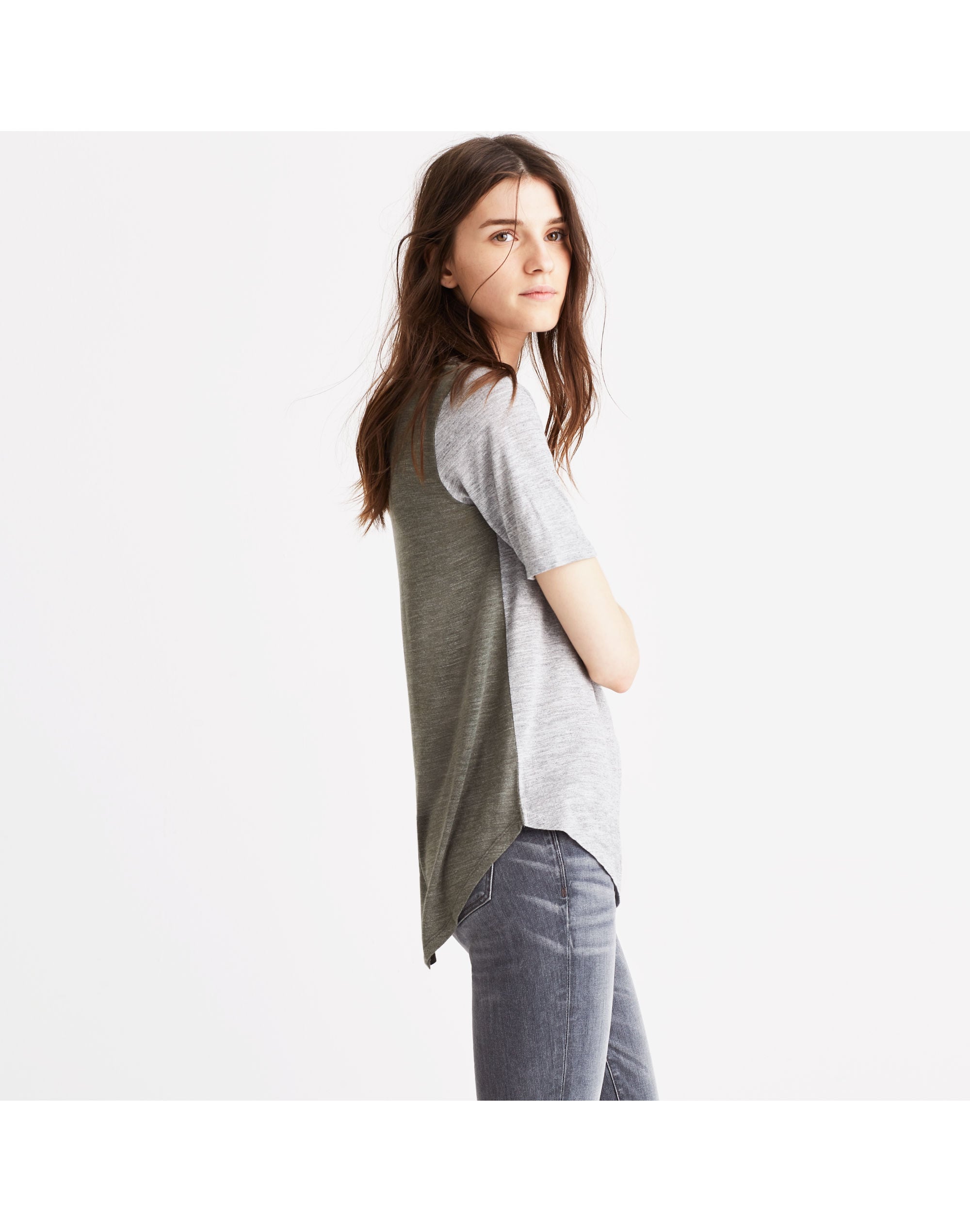Anthem Scoop Elbow-Sleeve Tee in Colorblock