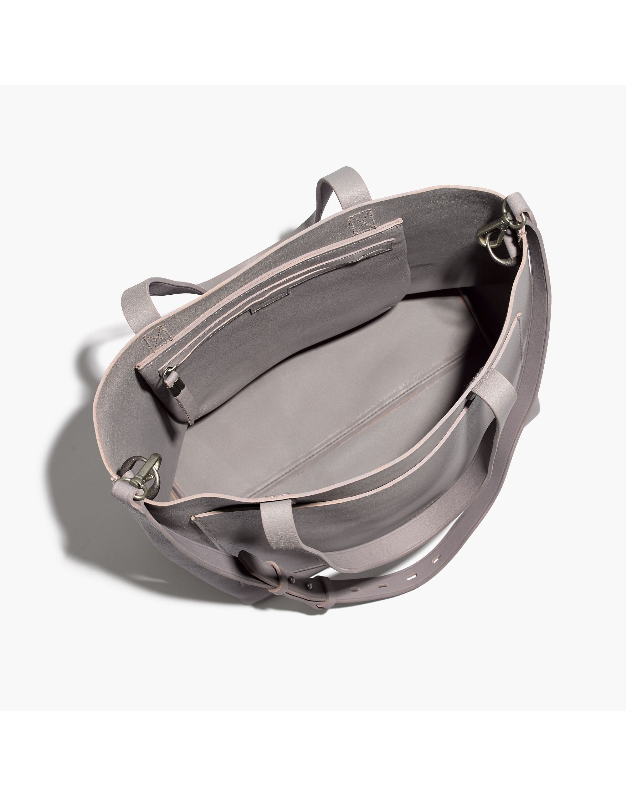 The Medium Transport Tote