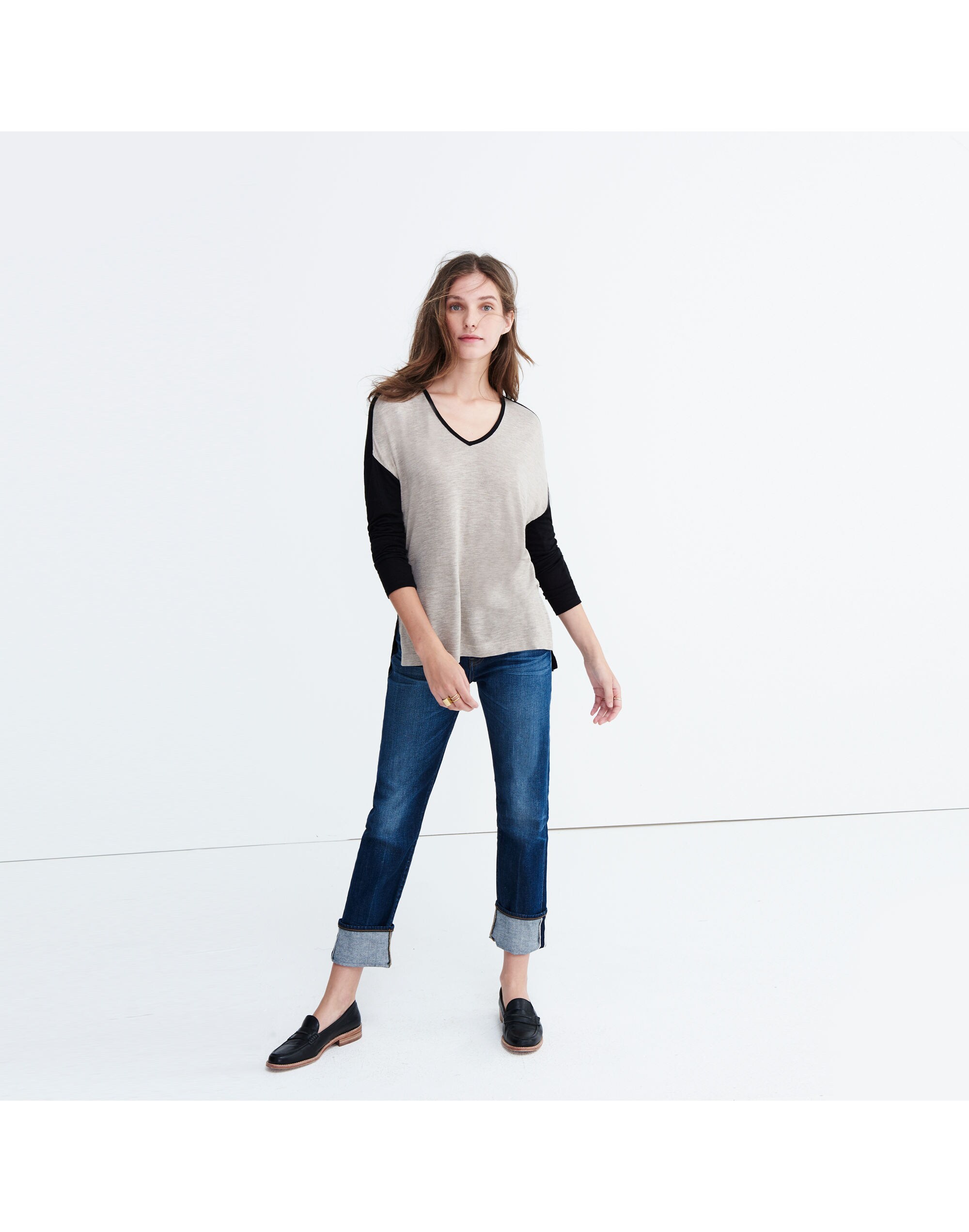 Anthem Long-Sleeve V-Neck Tee in Colorblock