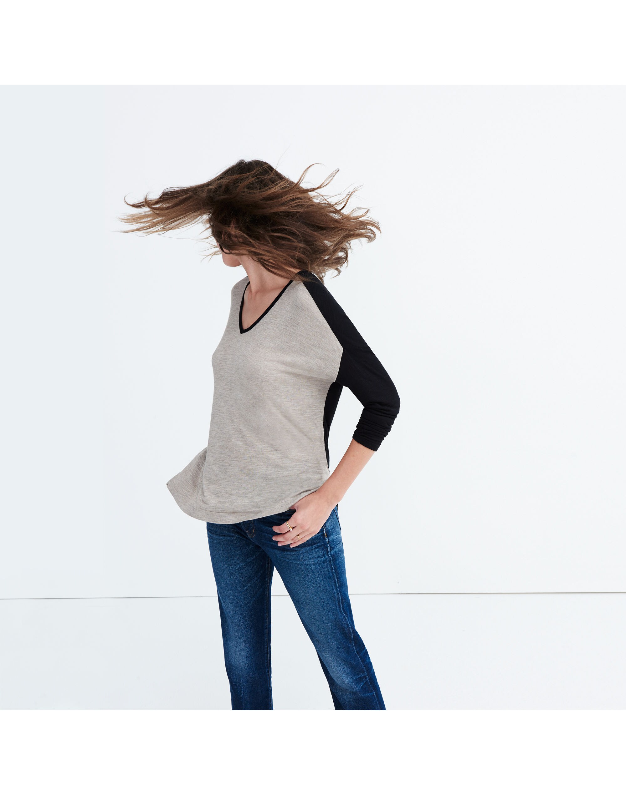 Anthem Long-Sleeve V-Neck Tee in Colorblock