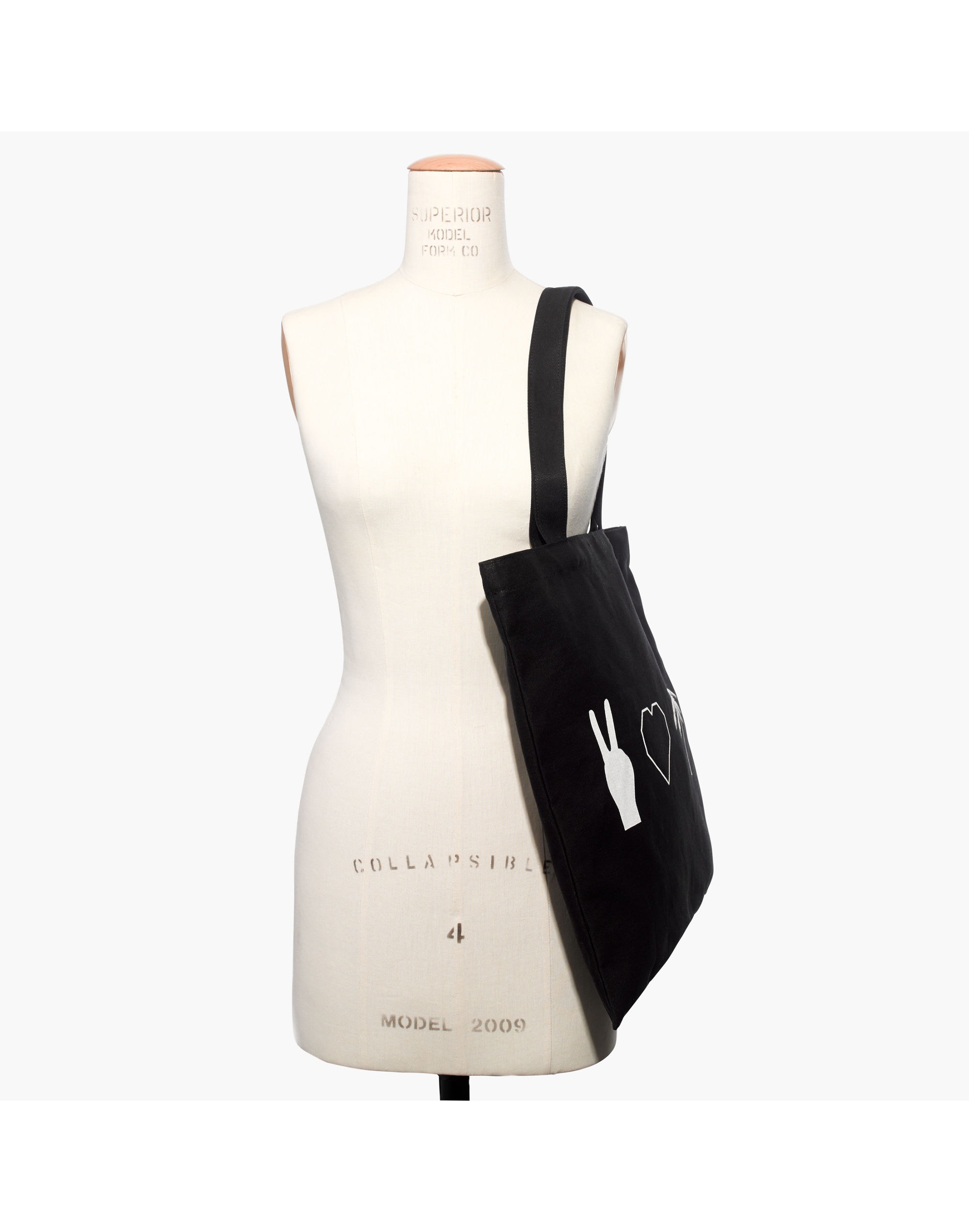 The Reusable Canvas Tote: Madewell Icons Edition