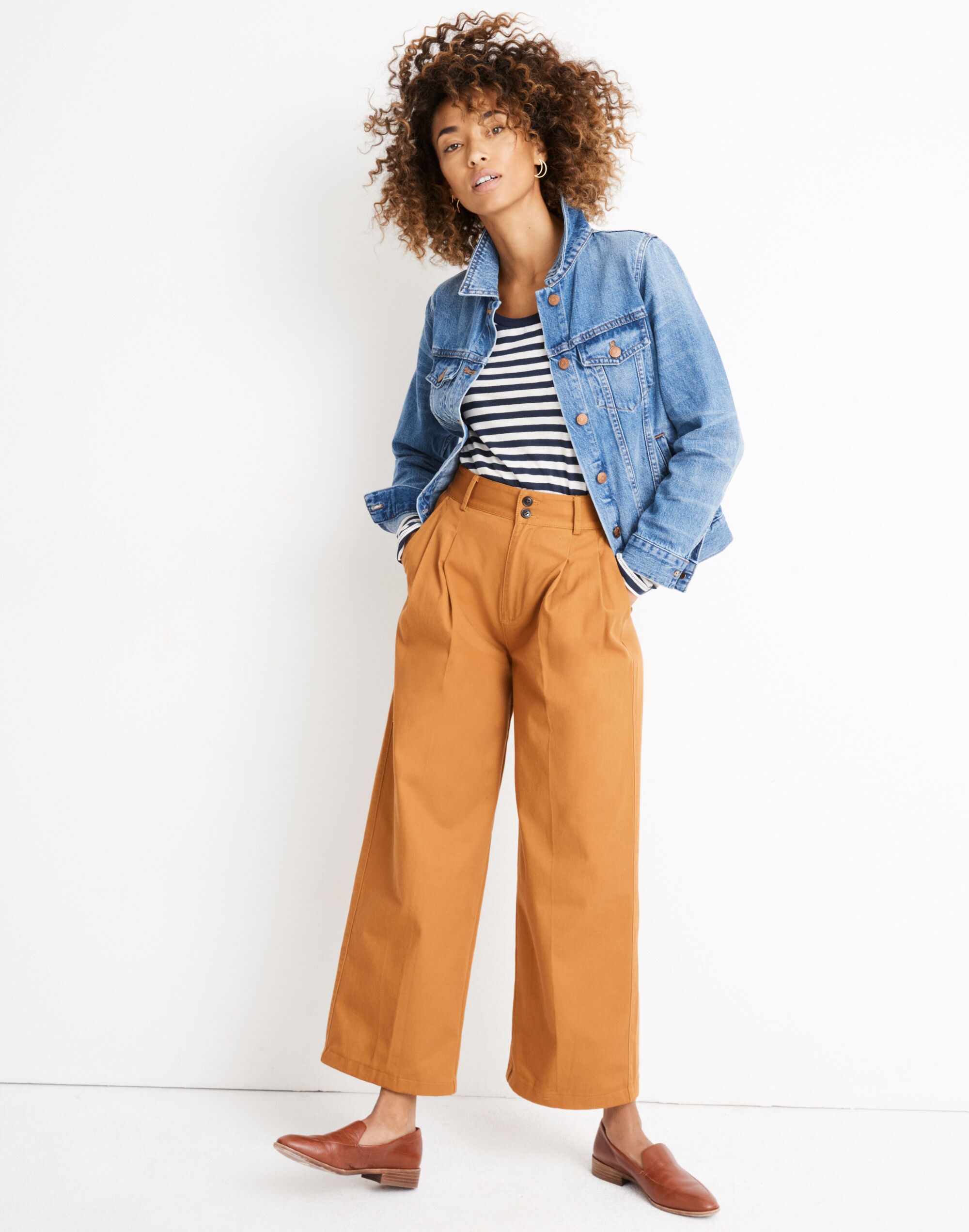Pleated Wide-Leg Pants