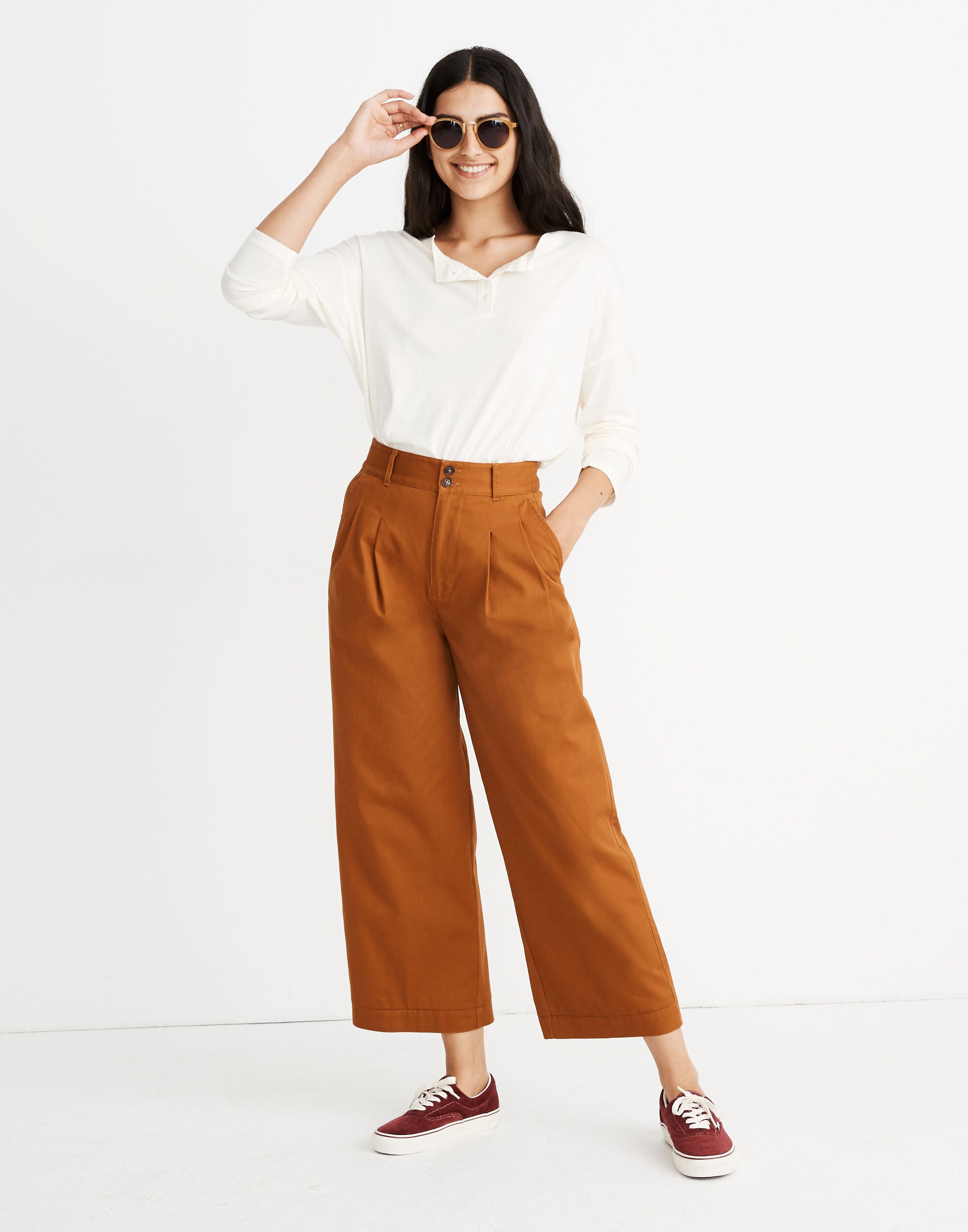 Pleated Wide-Leg Pants