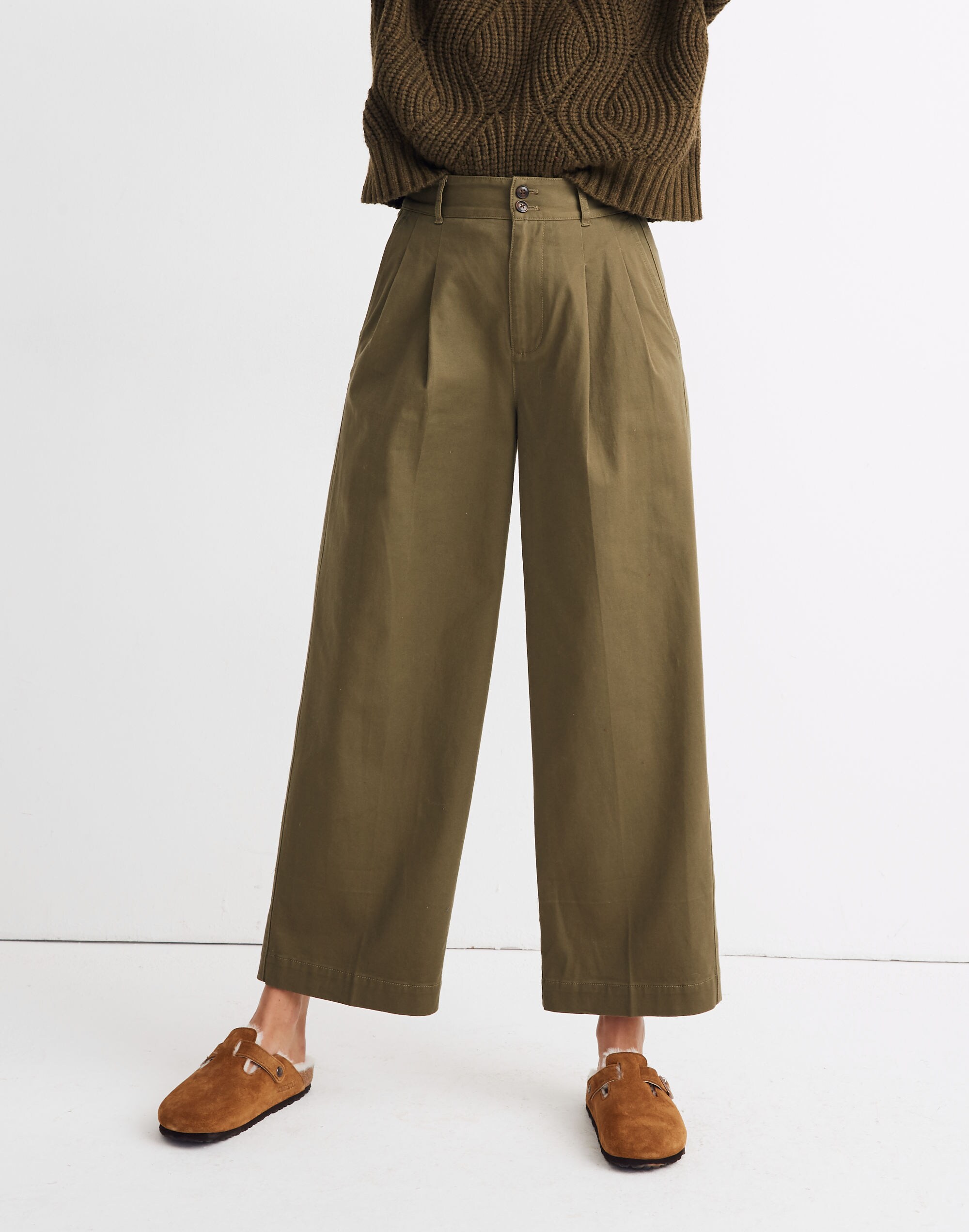 Pleated Wide-Leg Pants