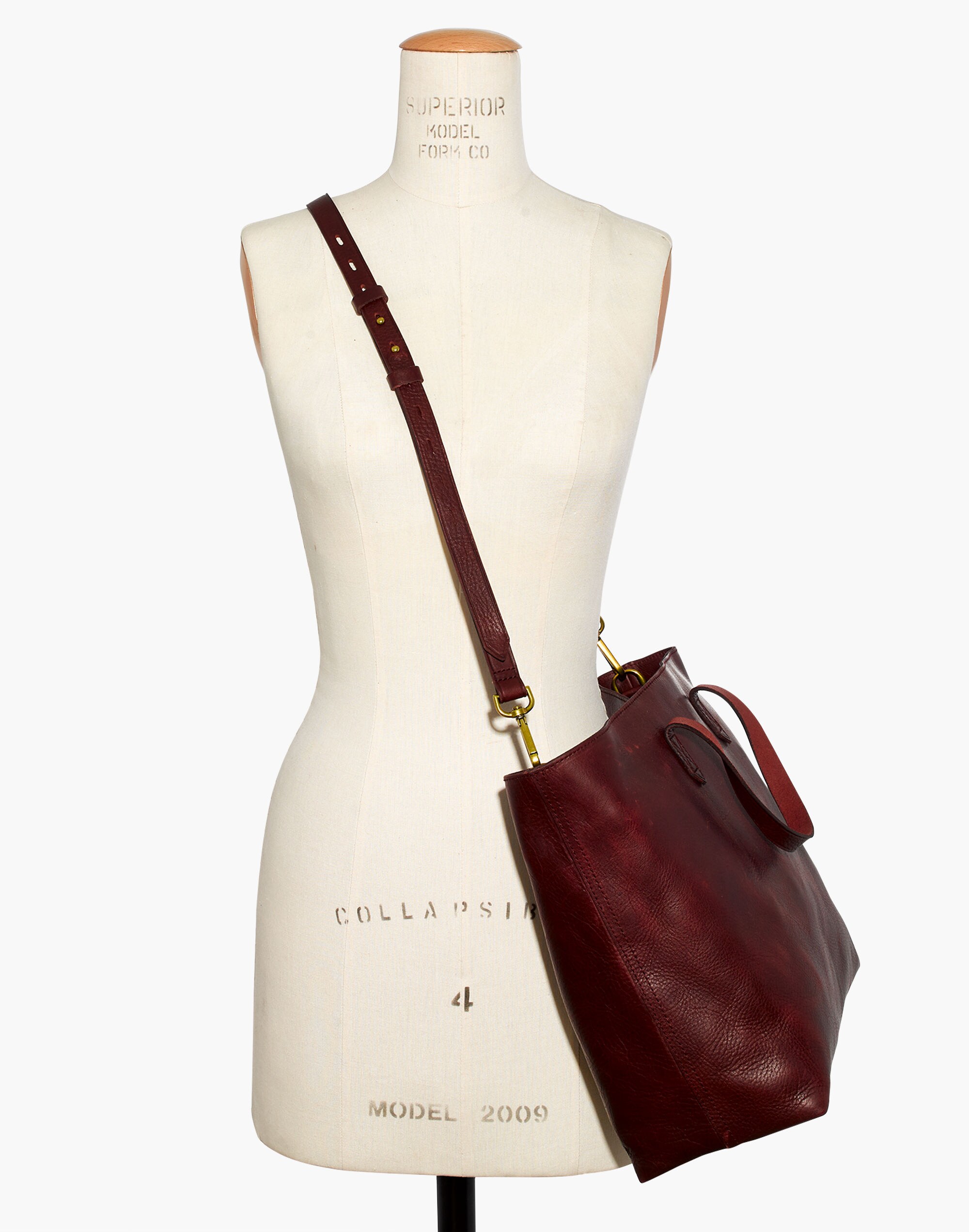 The Zip-Top Transport Carryall