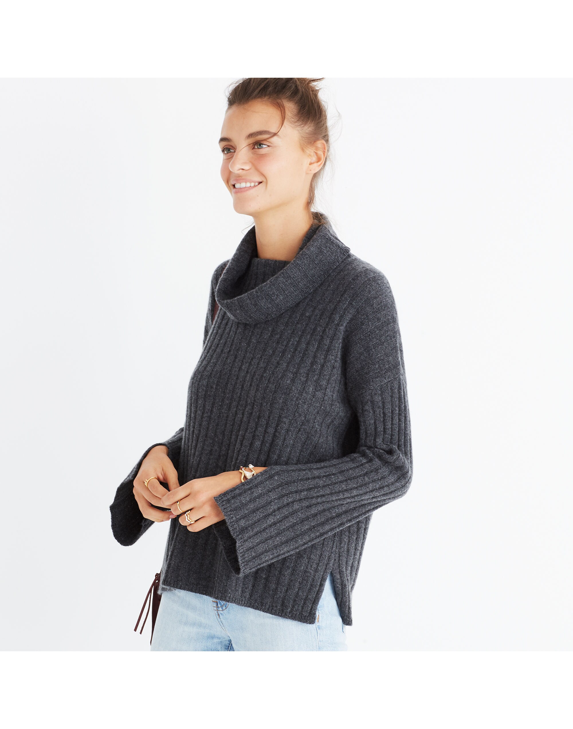 Cashmere Slit-Sleeve Turtleneck Sweater