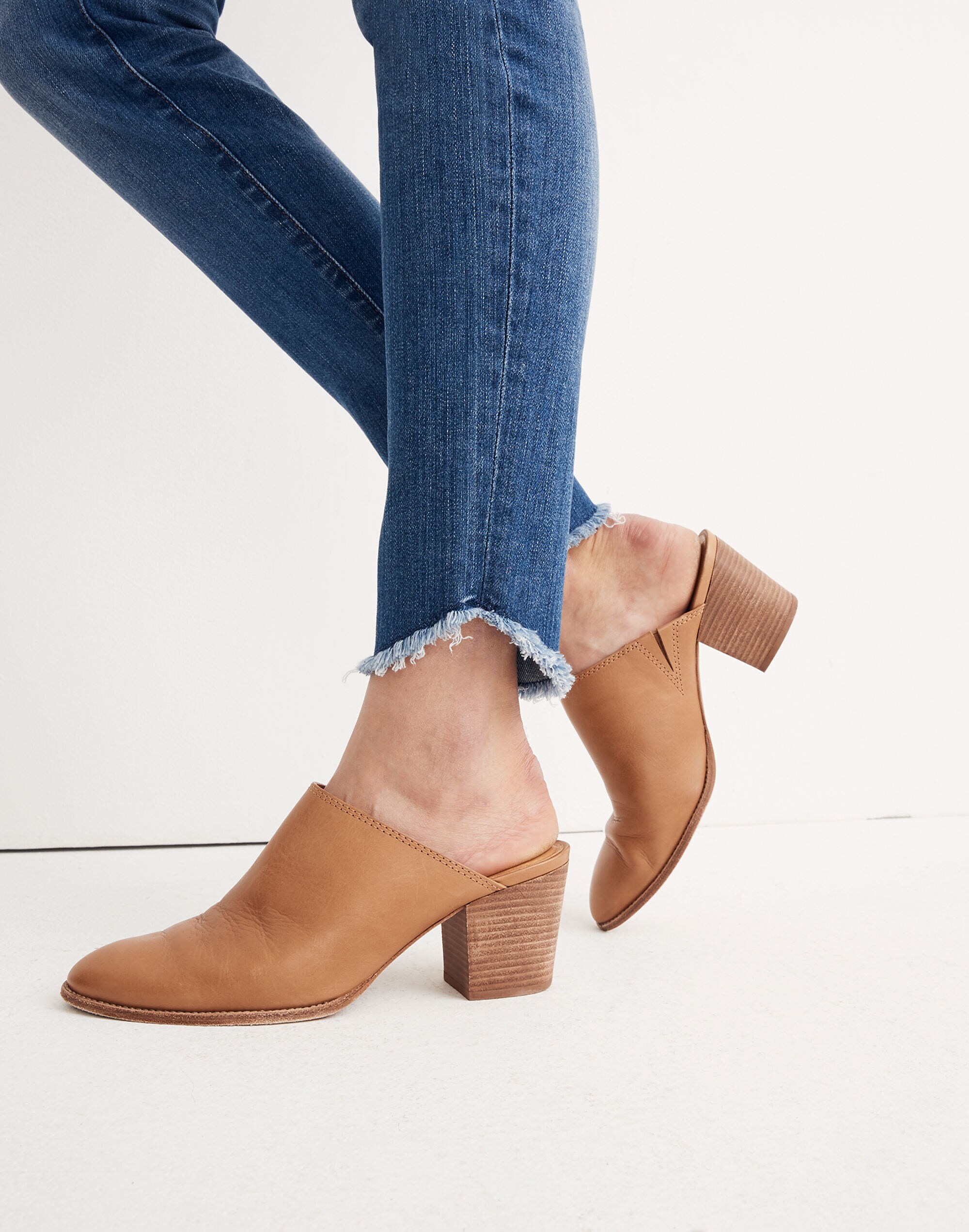 Short 10" High-Rise Skinny Jeans: Tulip-Hem Edition