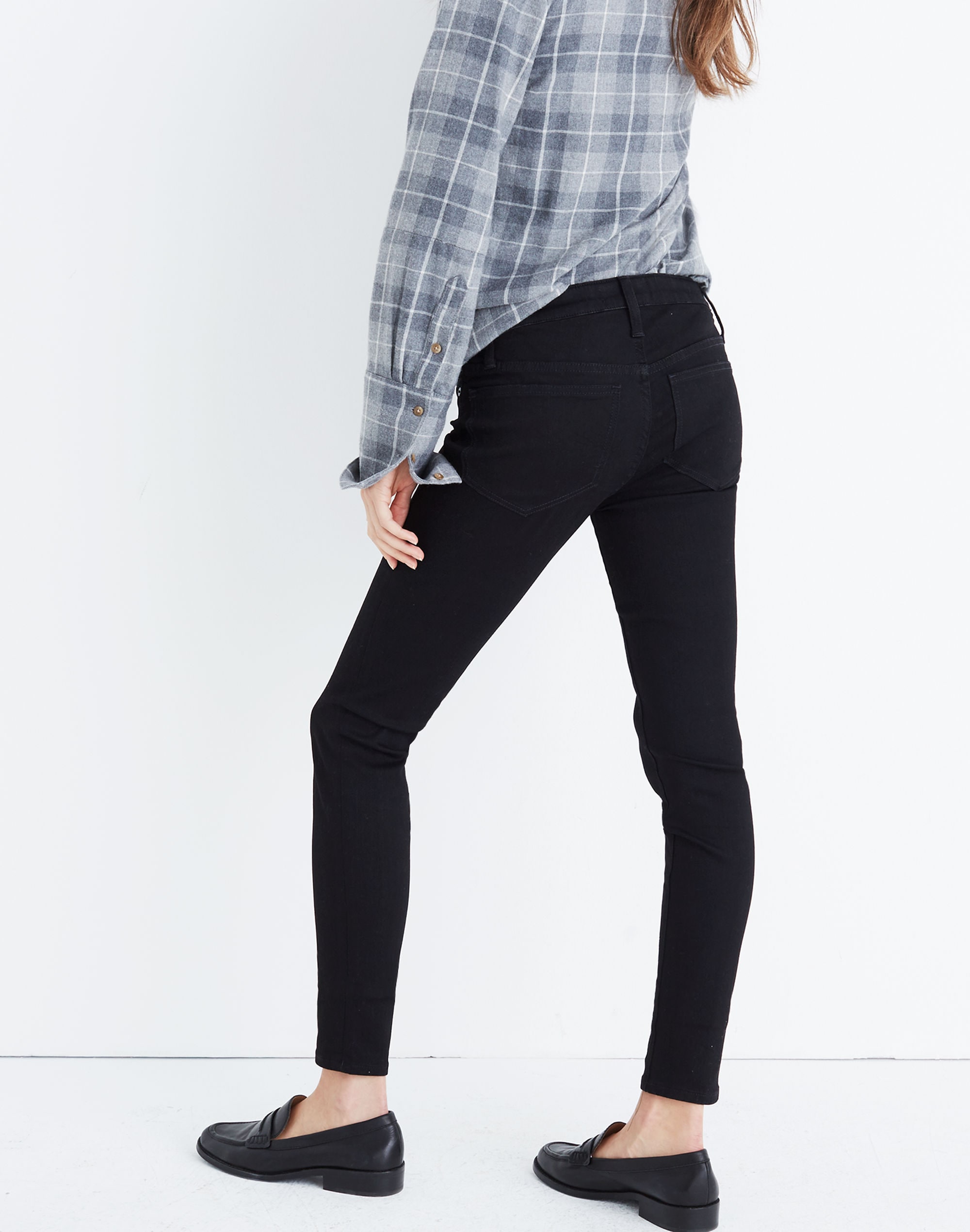 Maternity Skinny Jeans in Black Frost