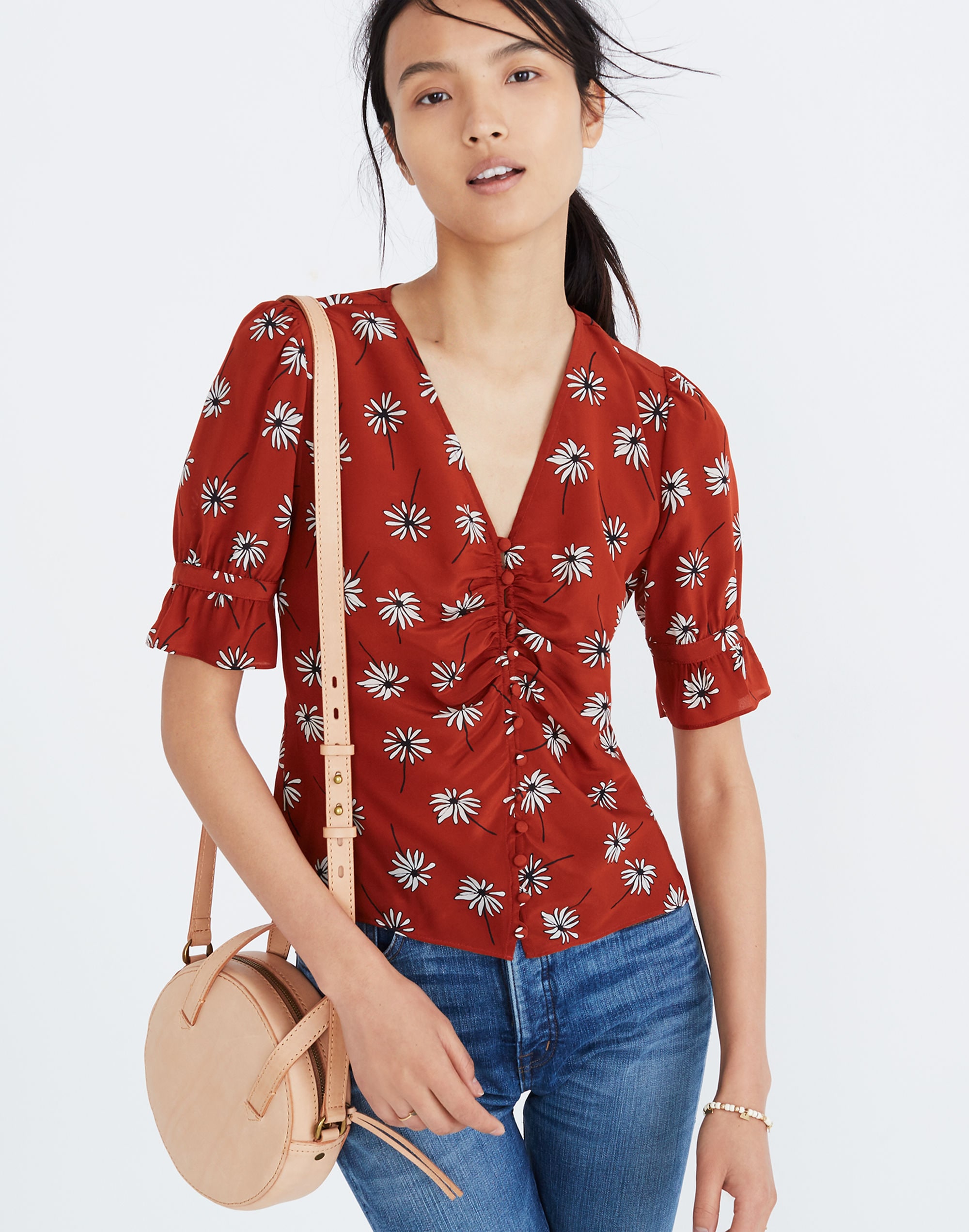 silk daylight top in fresh daisies