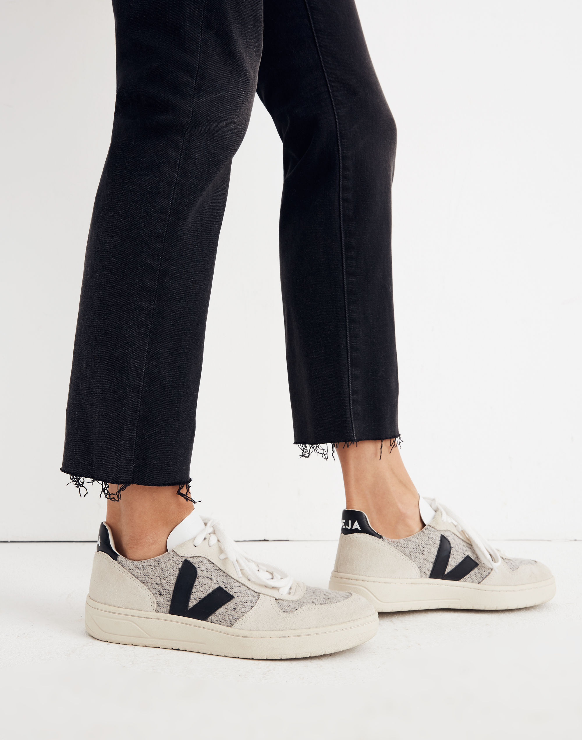 The High-Rise Slim Boyjean in Lunar Wash