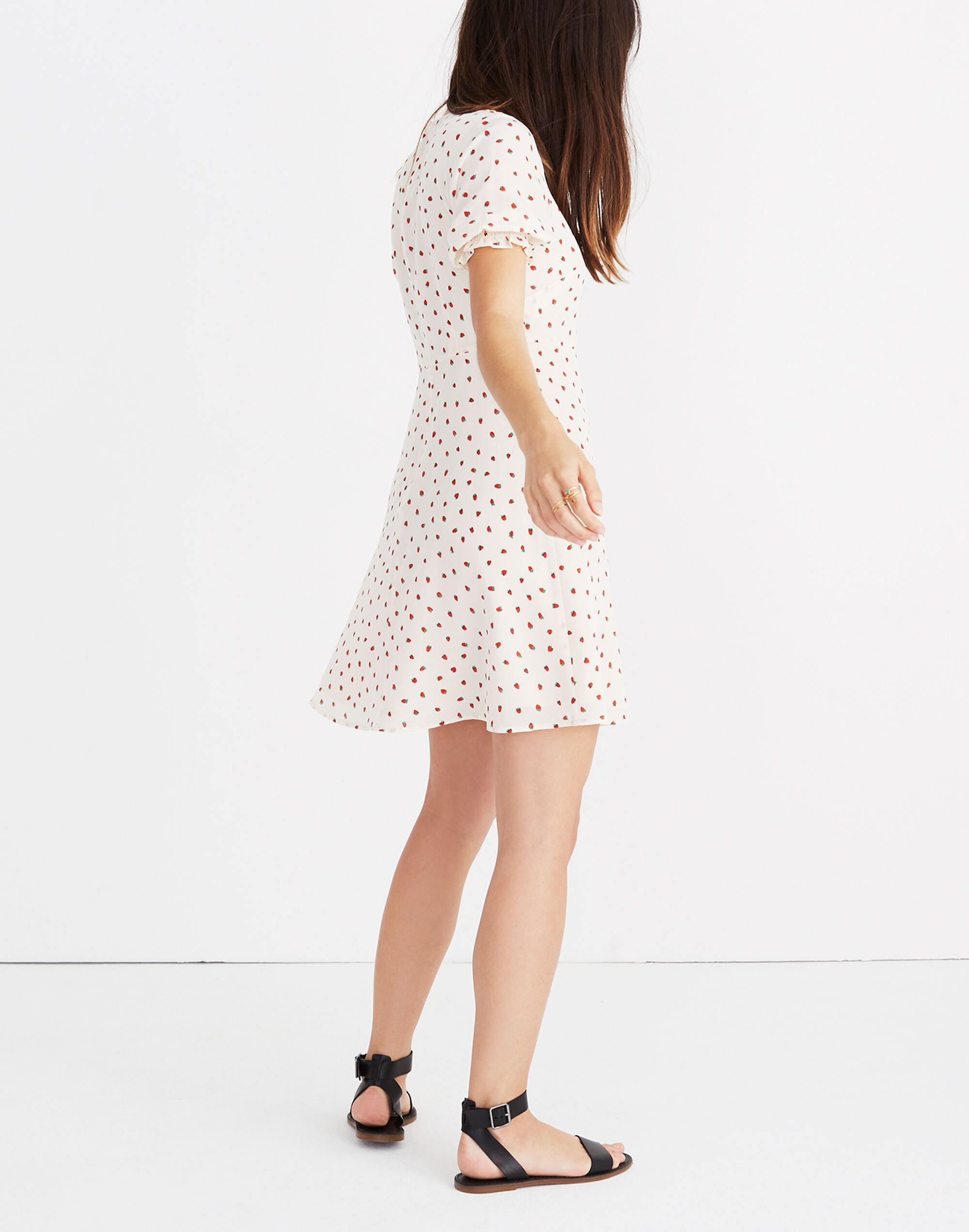 Silk Clover Button-Front Dress in Fresh Strawberries