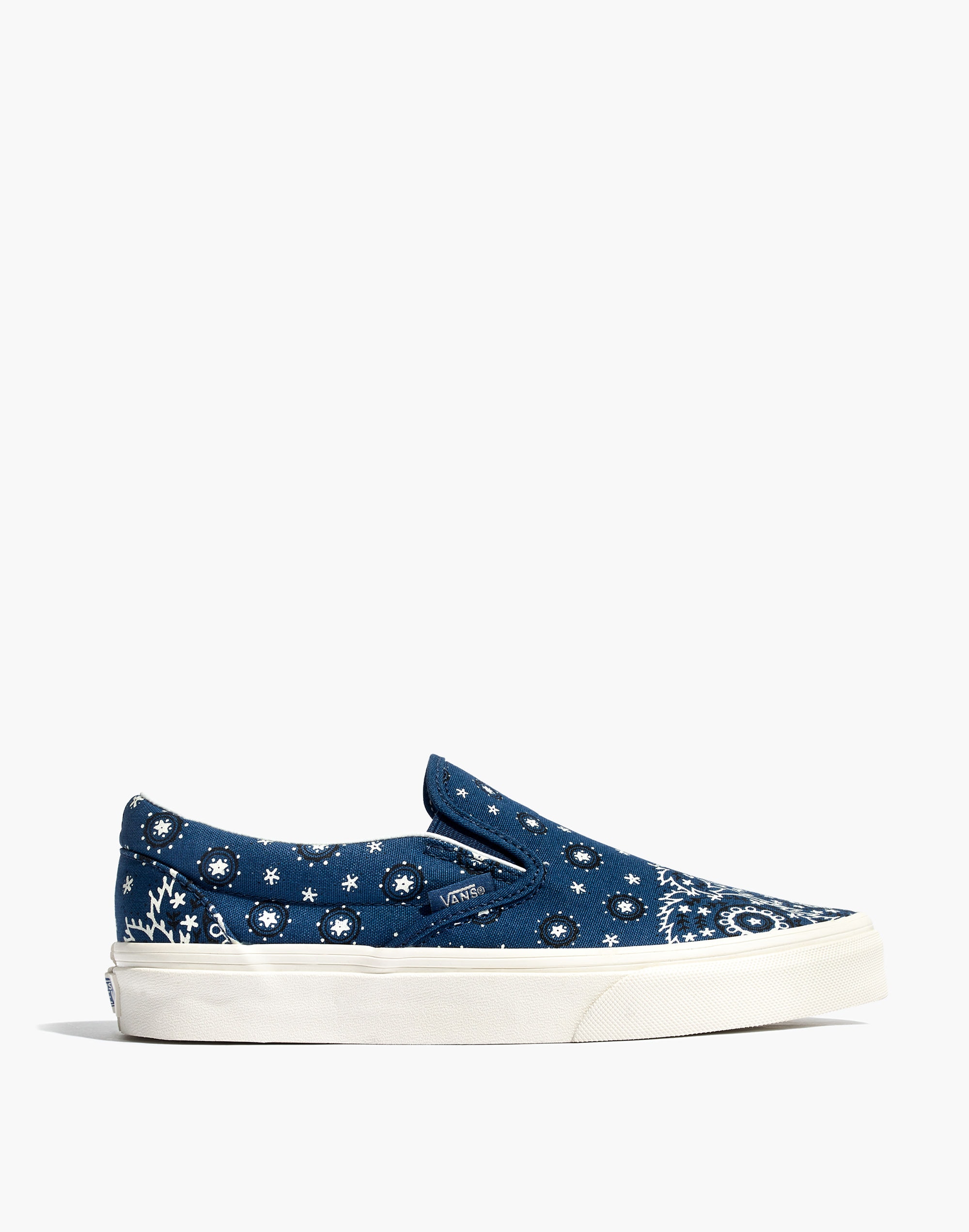 Madewell x Vans&reg; Unisex Classic Slip-On Sneakers in Bandana Print