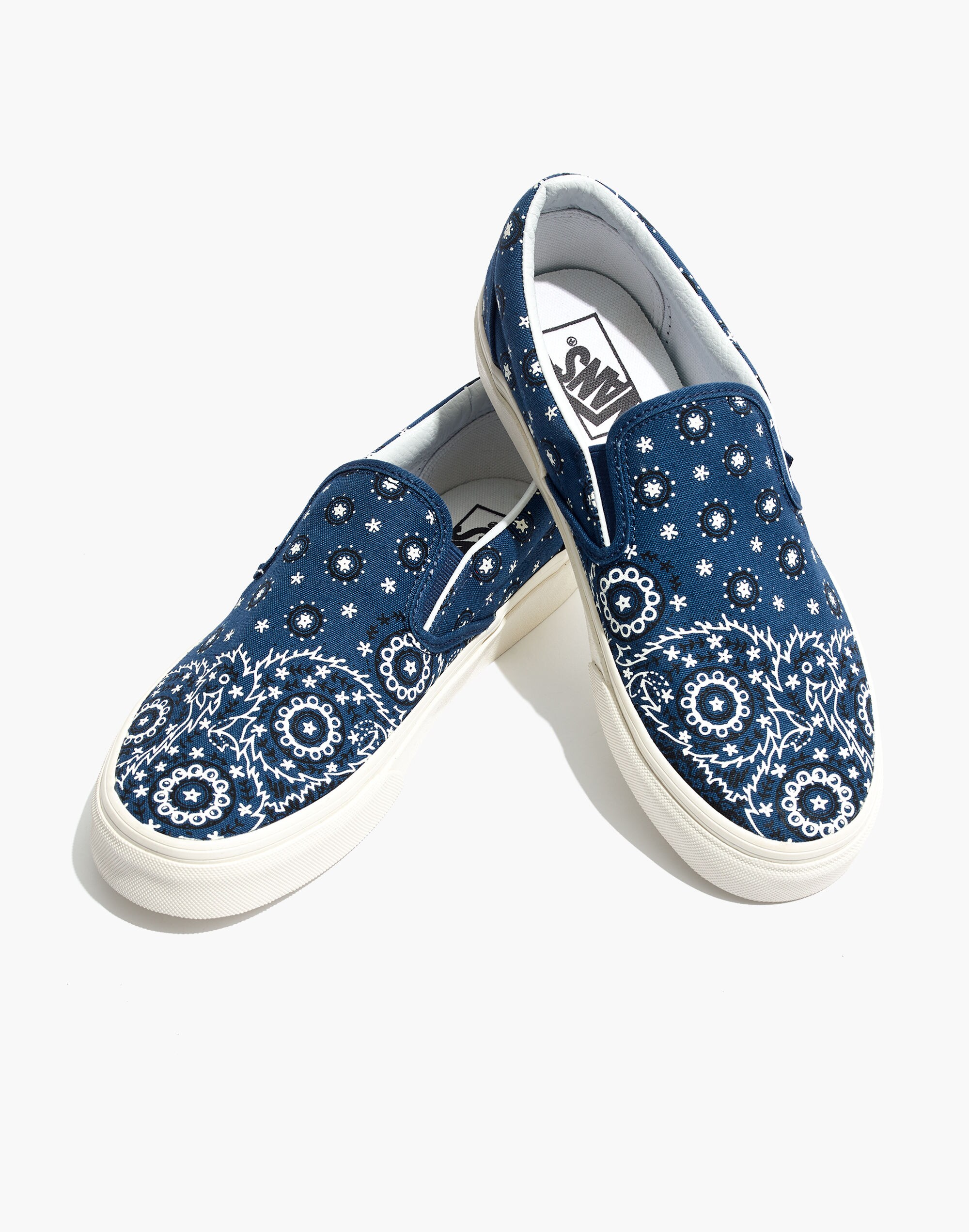 Madewell x Vans&reg; Unisex Classic Slip-On Sneakers in Bandana Print