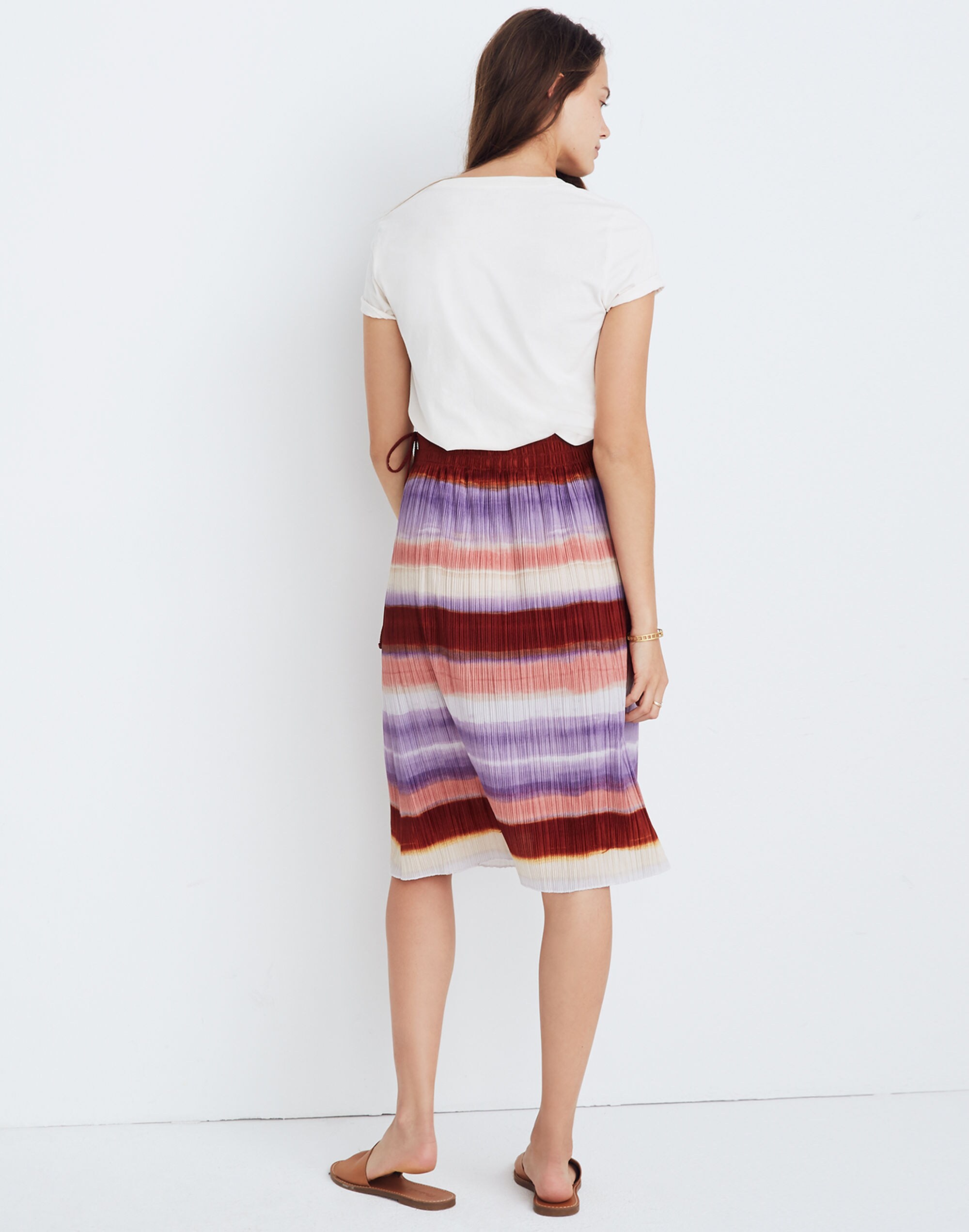 Texture &amp; Thread Micropleat Midi Skirt in Ombr&eacute; Rainbow