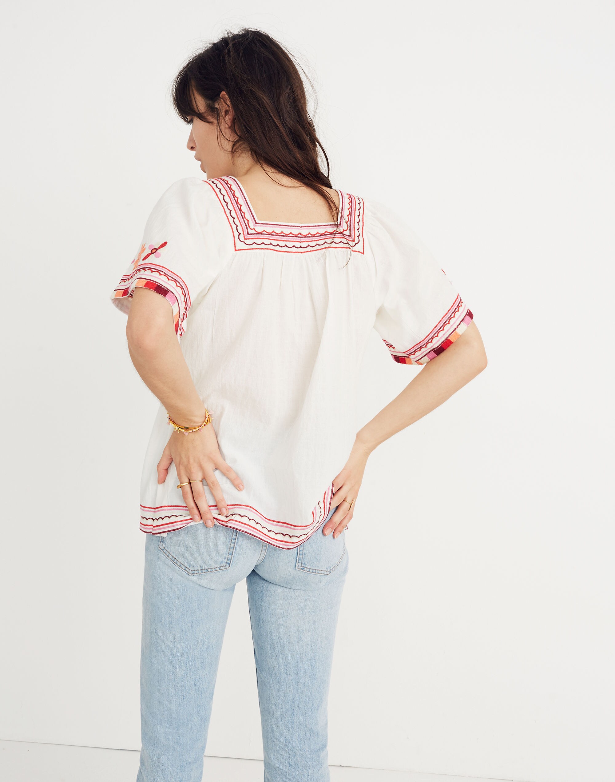 Embroidered Sandblossom Top