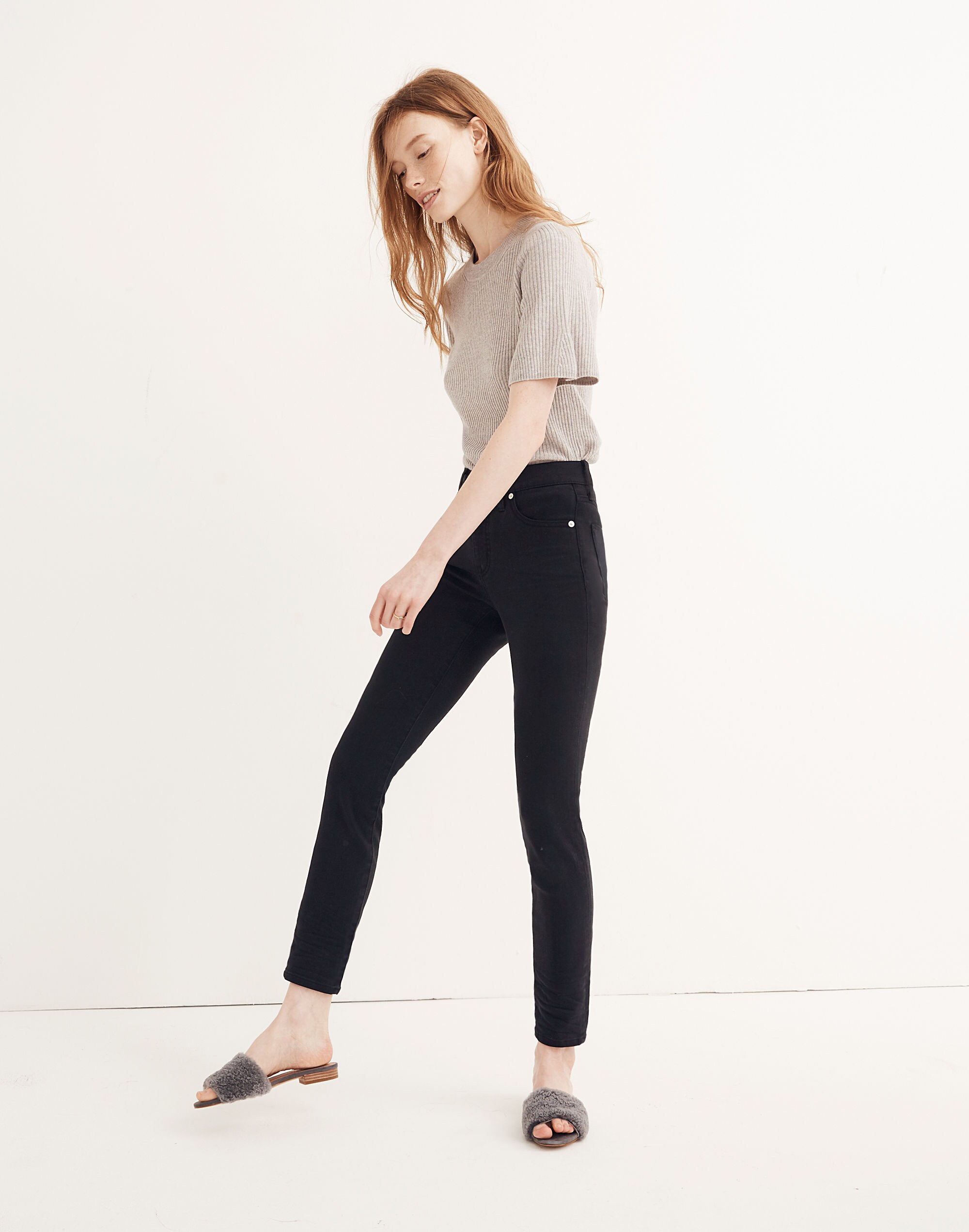 9" Mid-Rise Skinny Jeans in Lunar Wash: TENCEL&trade; Denim Edition