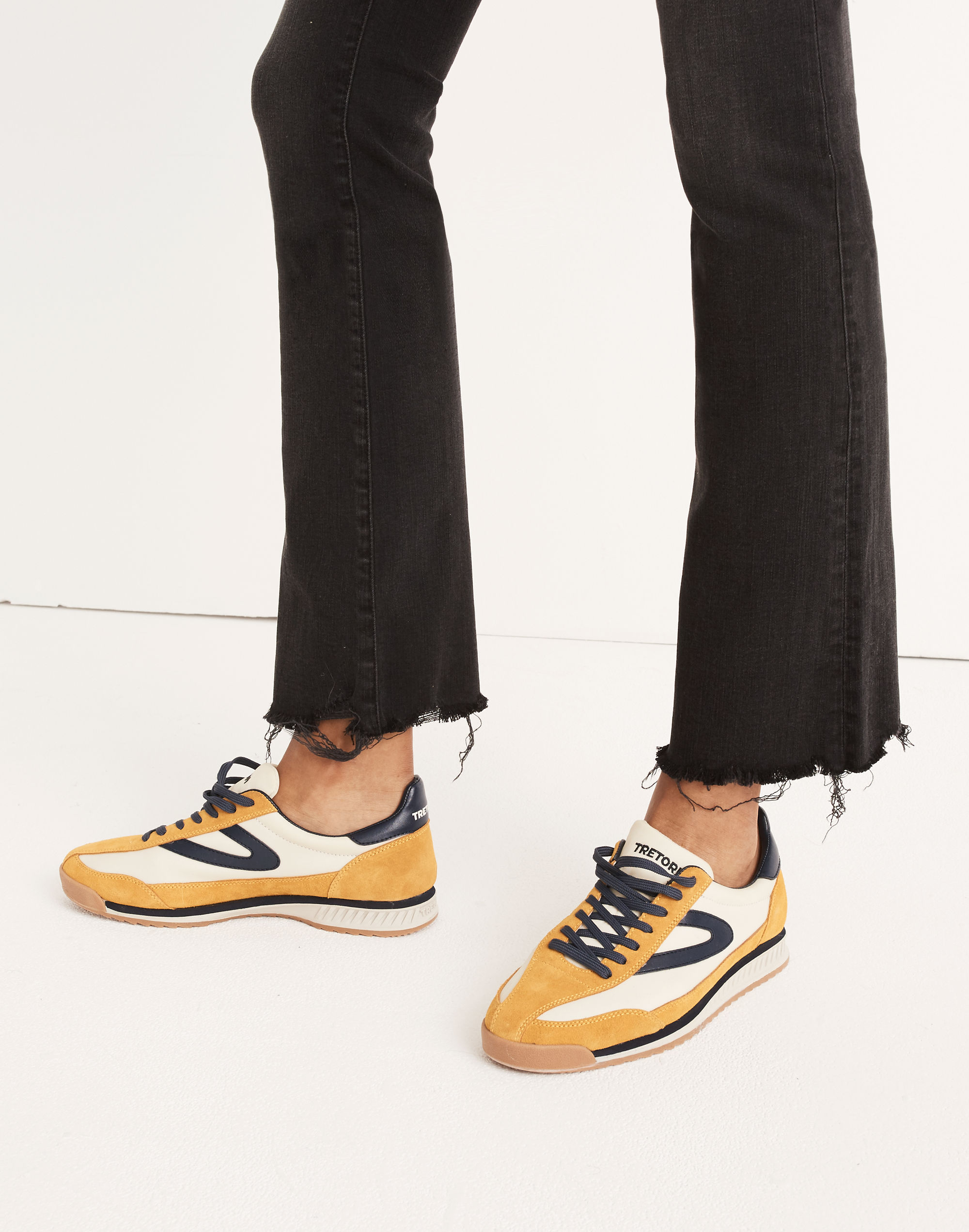 Petite Cali Demi-Boot Jeans in Berkeley Black: Chewed-Hem Edition