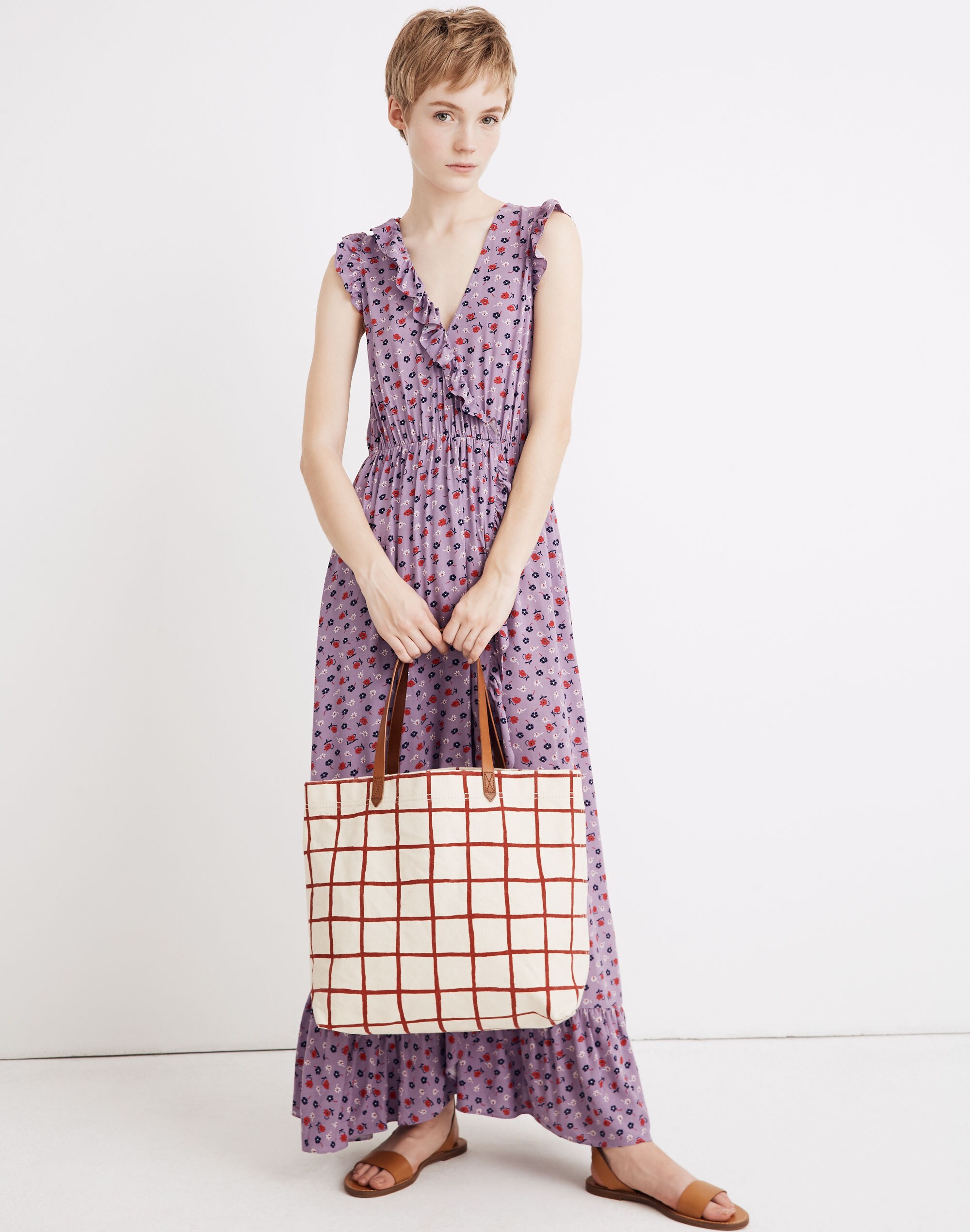 The Canvas Transport Tote in Windowpane