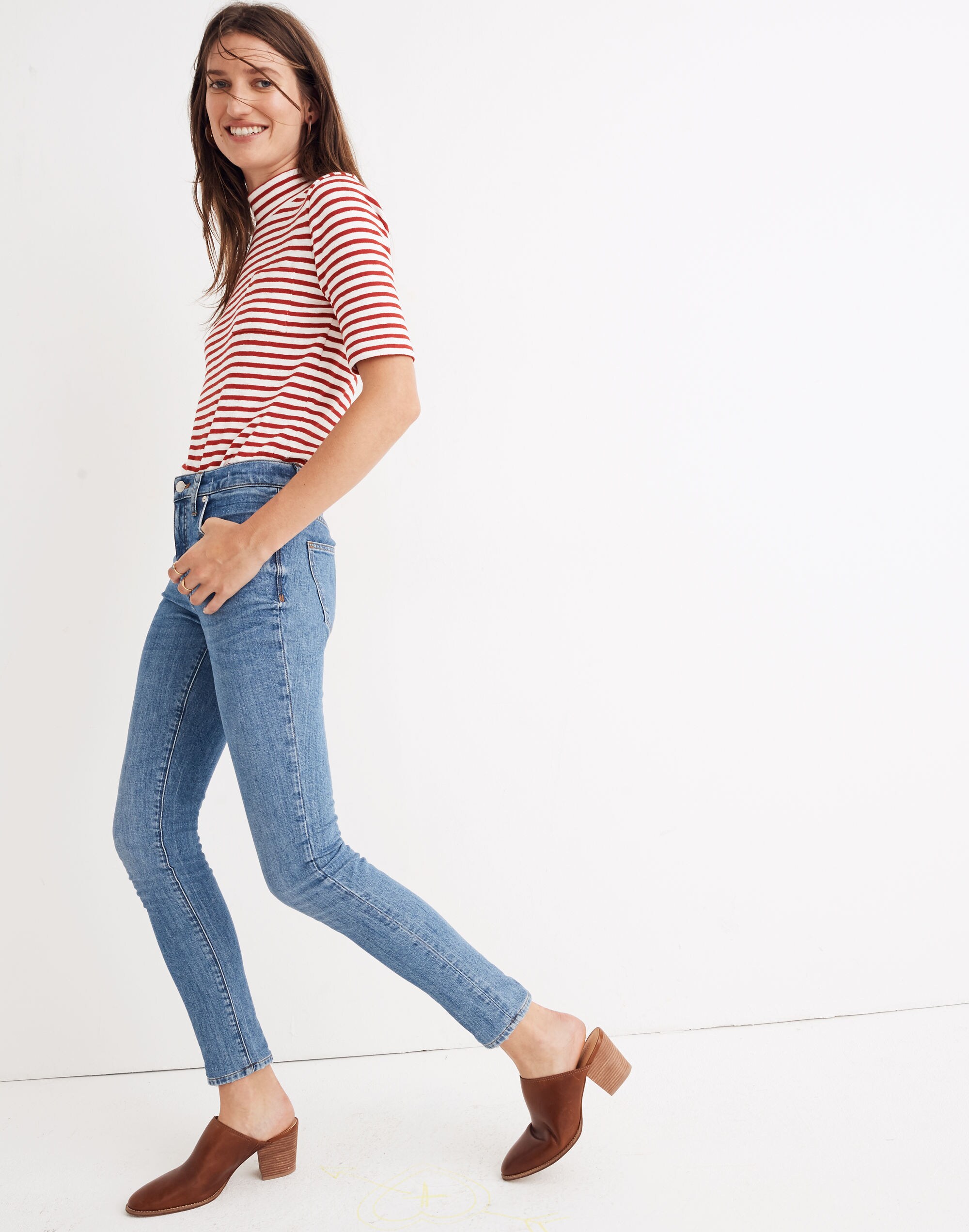 9" Mid-Rise Skinny Jeans in Comfort Stretch: Eco Edition