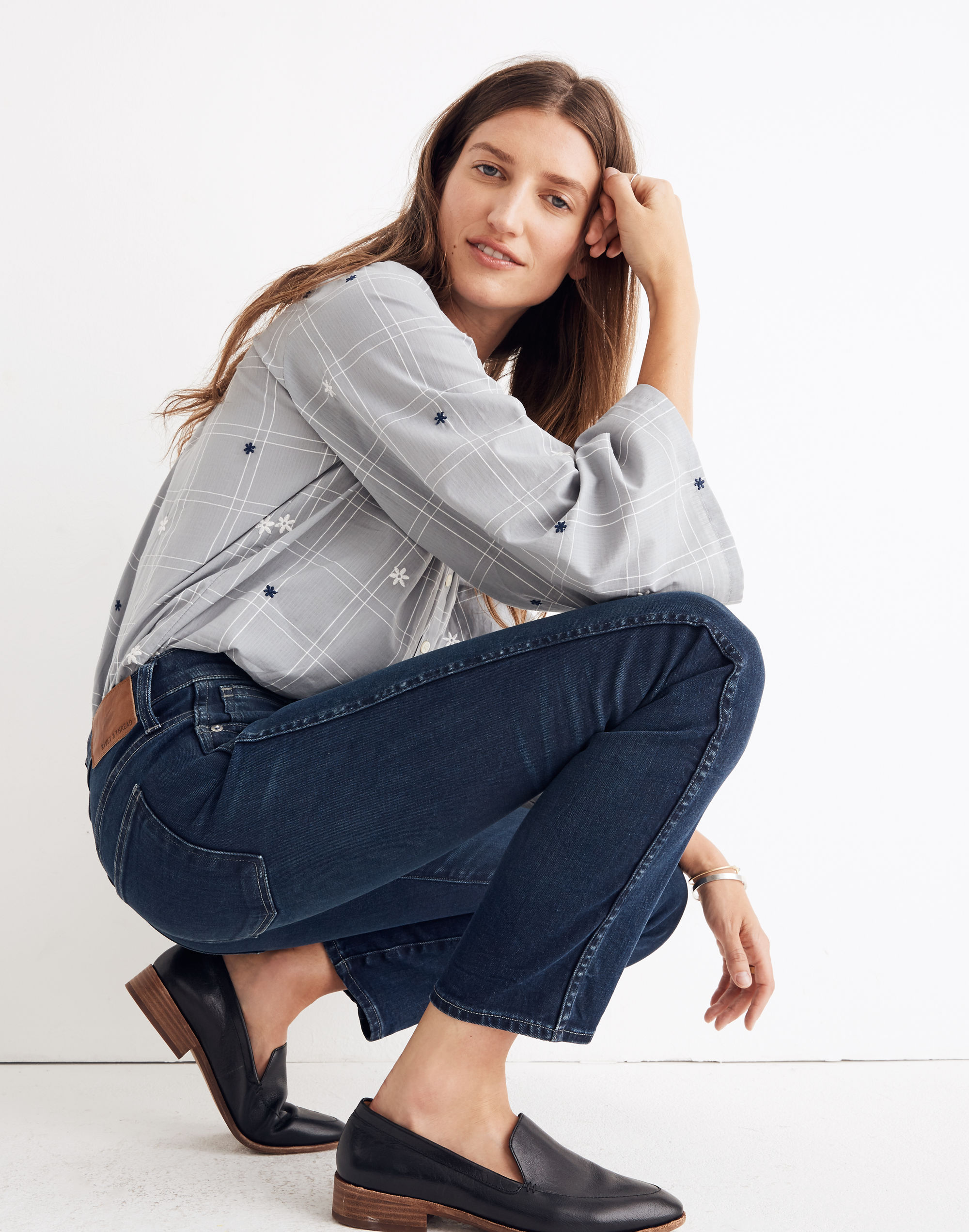 Rivet &amp; Thread Slim Straight Jeans in Richardson Wash