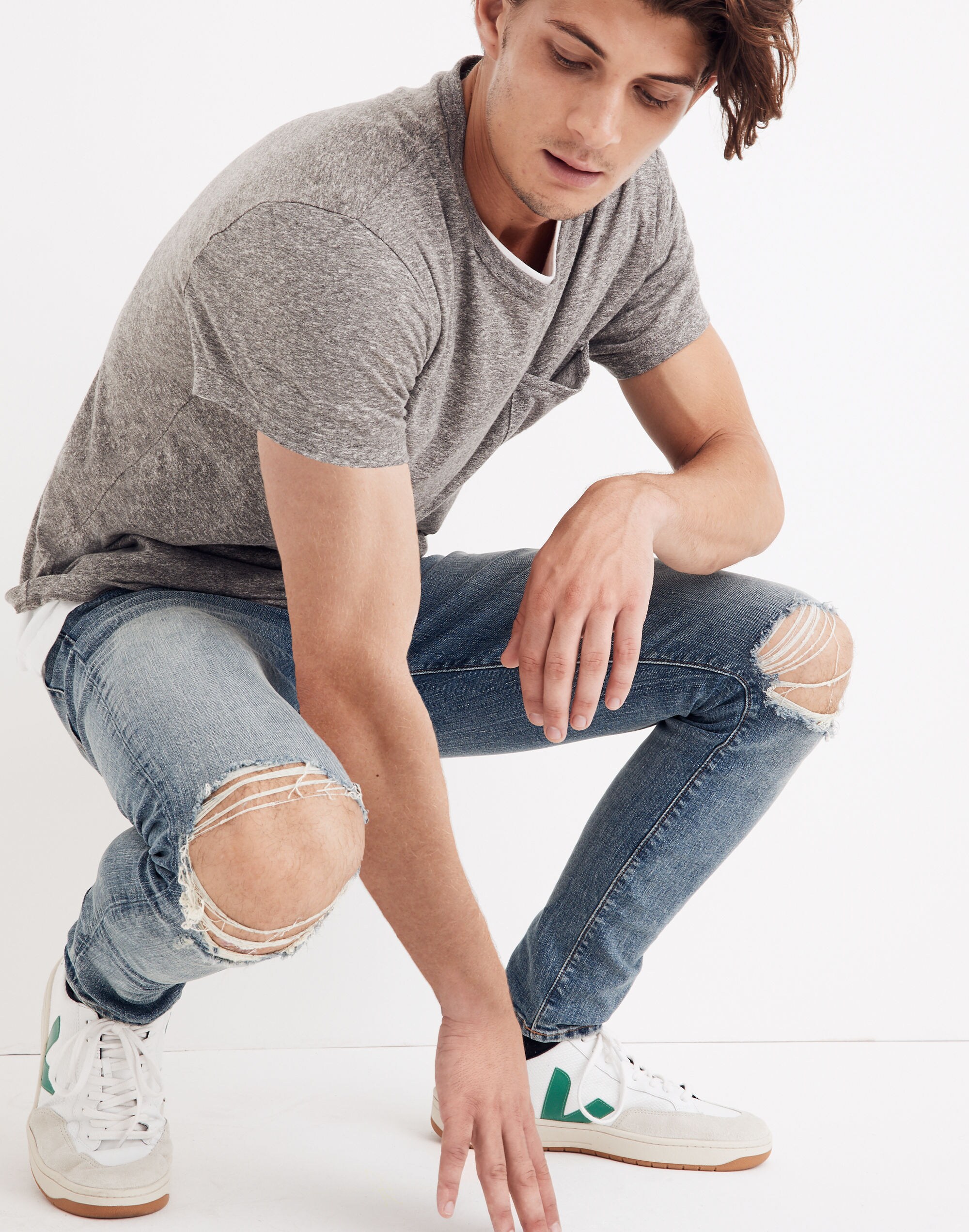 Skinny Jeans in Vintage Light: Ripped Edition