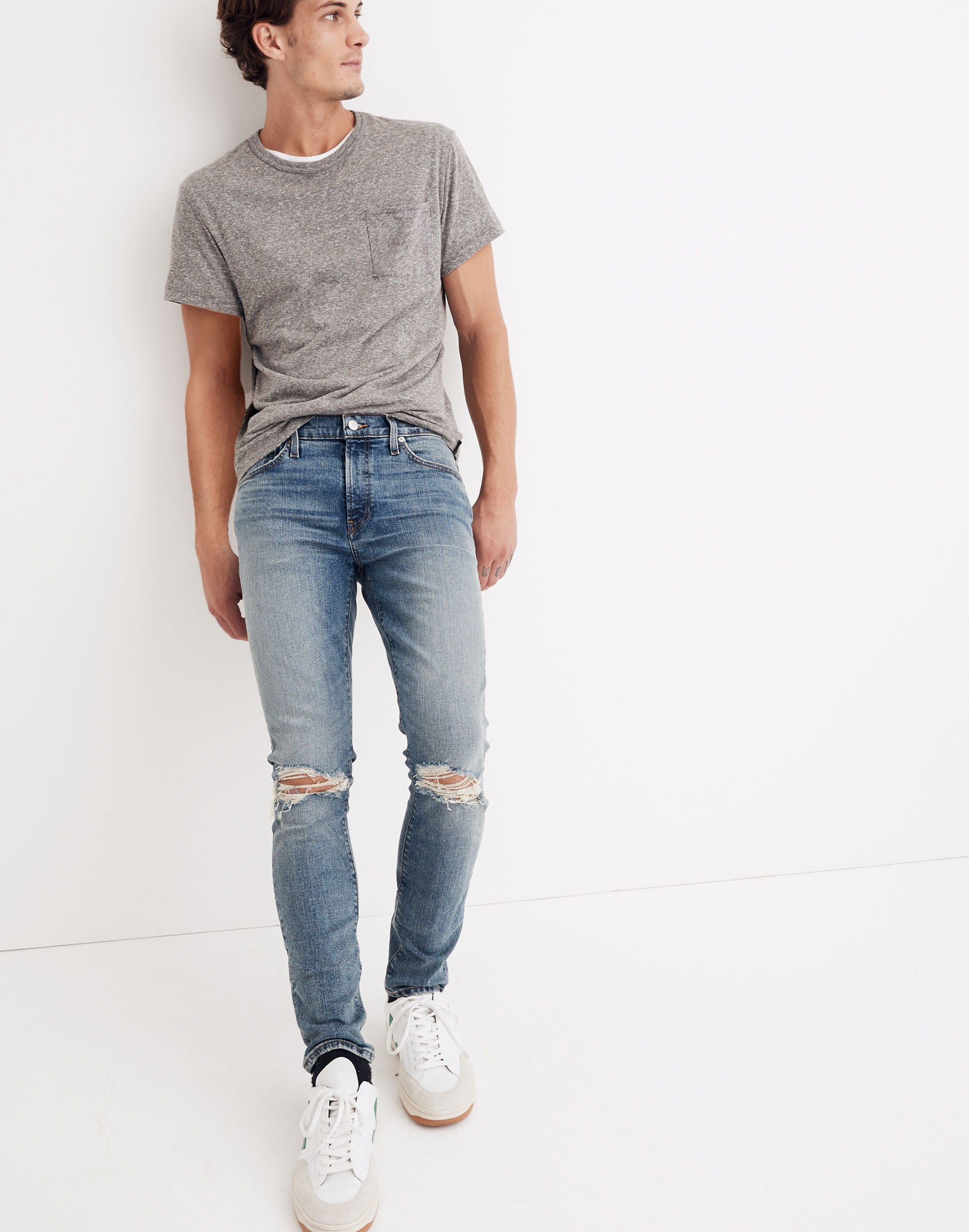 Skinny Jeans in Vintage Light: Ripped Edition