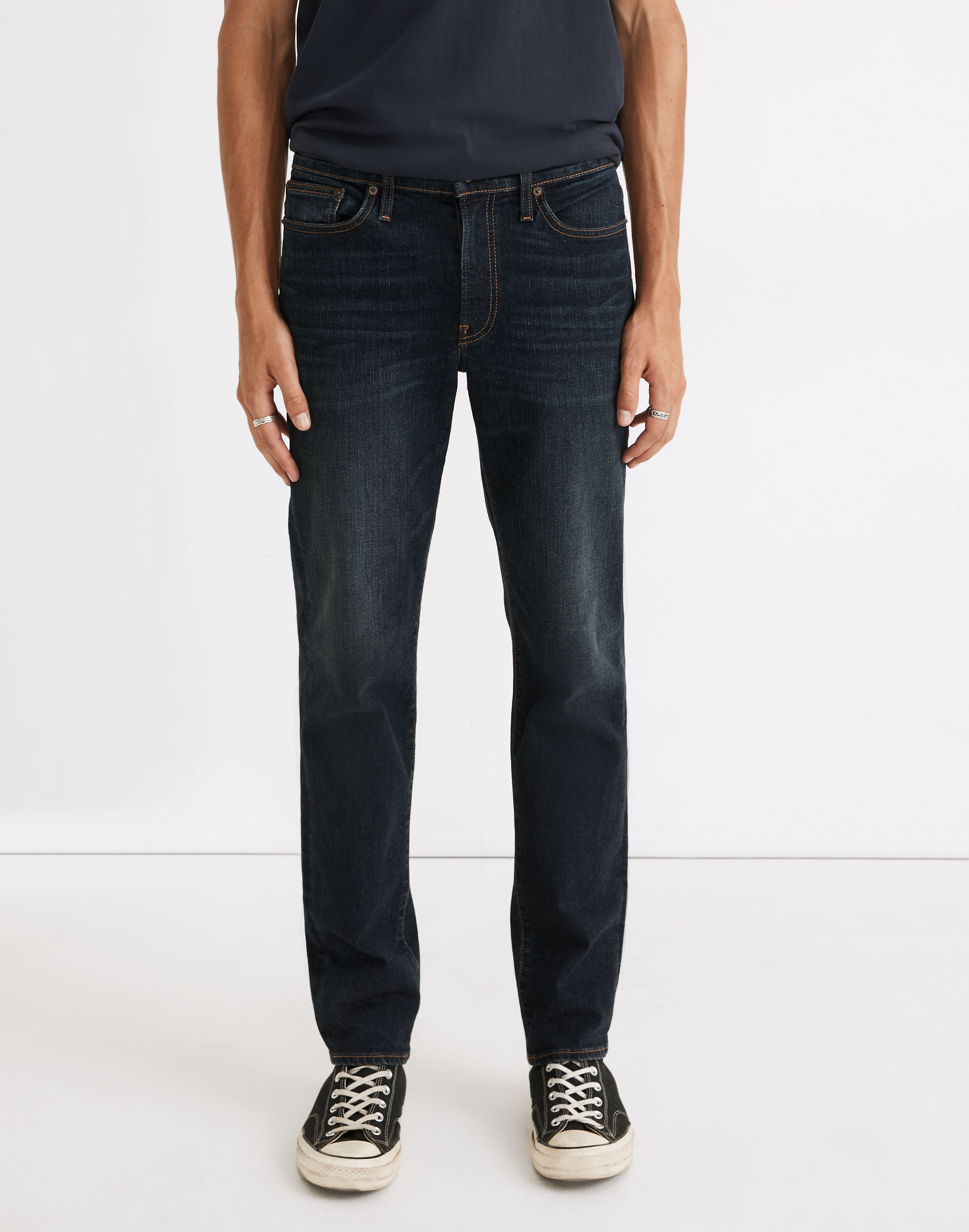 Straight Jeans in Brenford Wash
