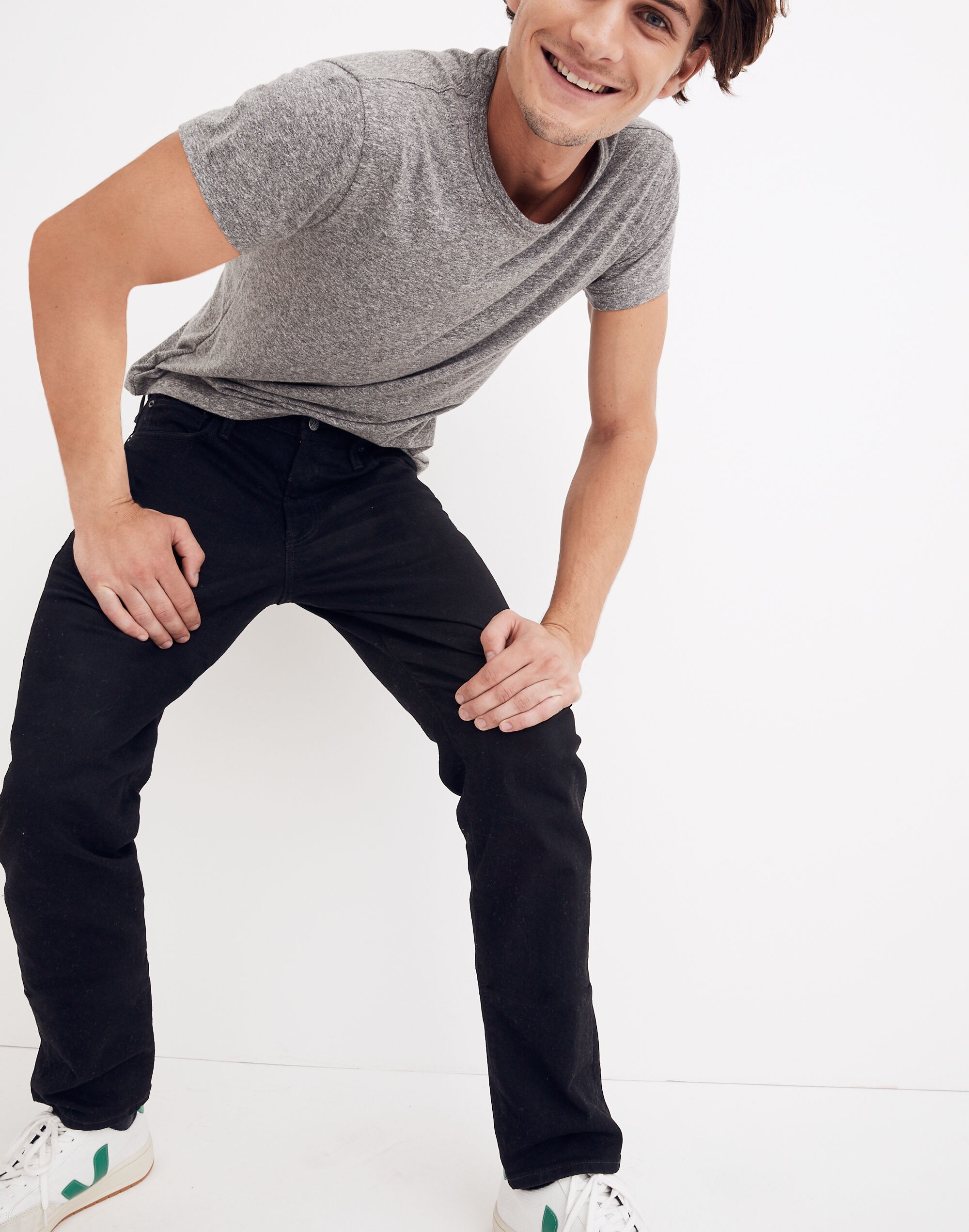 Straight Jeans in Classic Black Wash