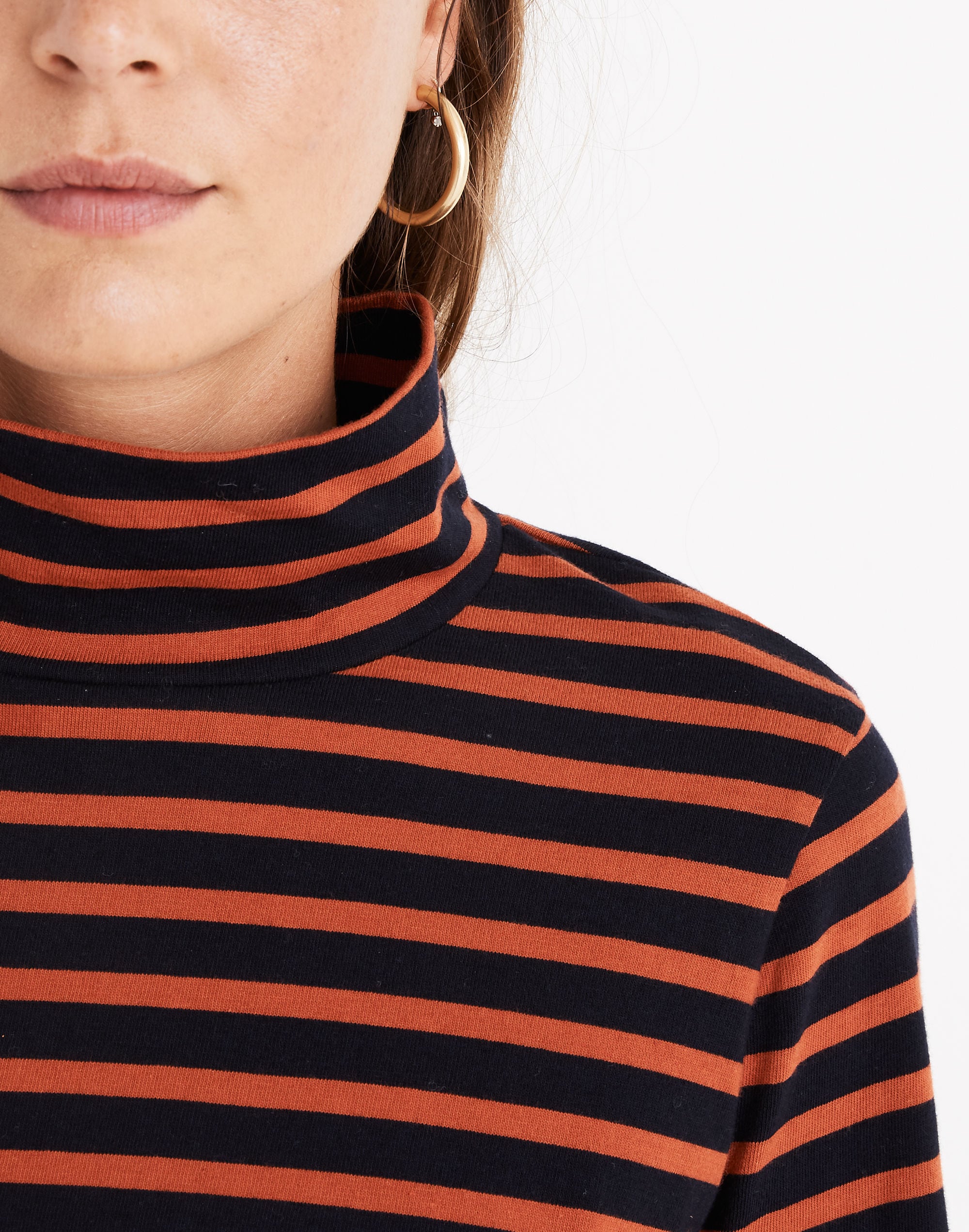 Wide-Sleeve Turtleneck in Stripe