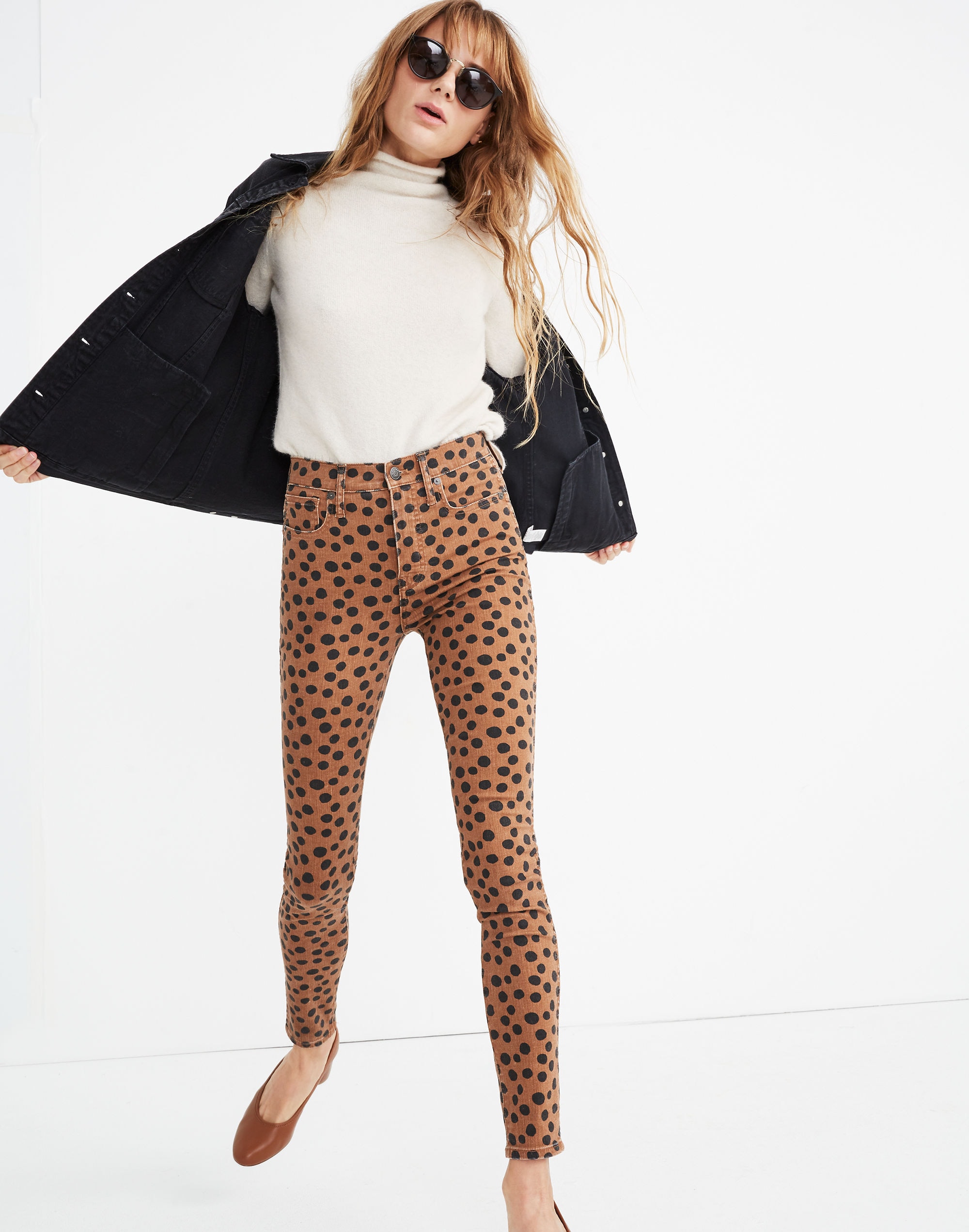 "10"" High-Rise Skinny Jeans in Leopard Dot"