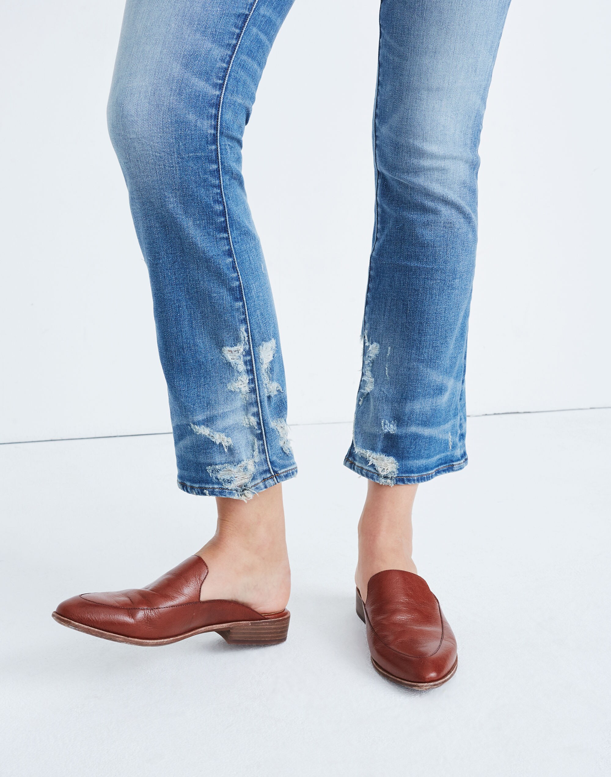 Cali Demi-Boot Jeans in Bess Wash: Button-Front Edition