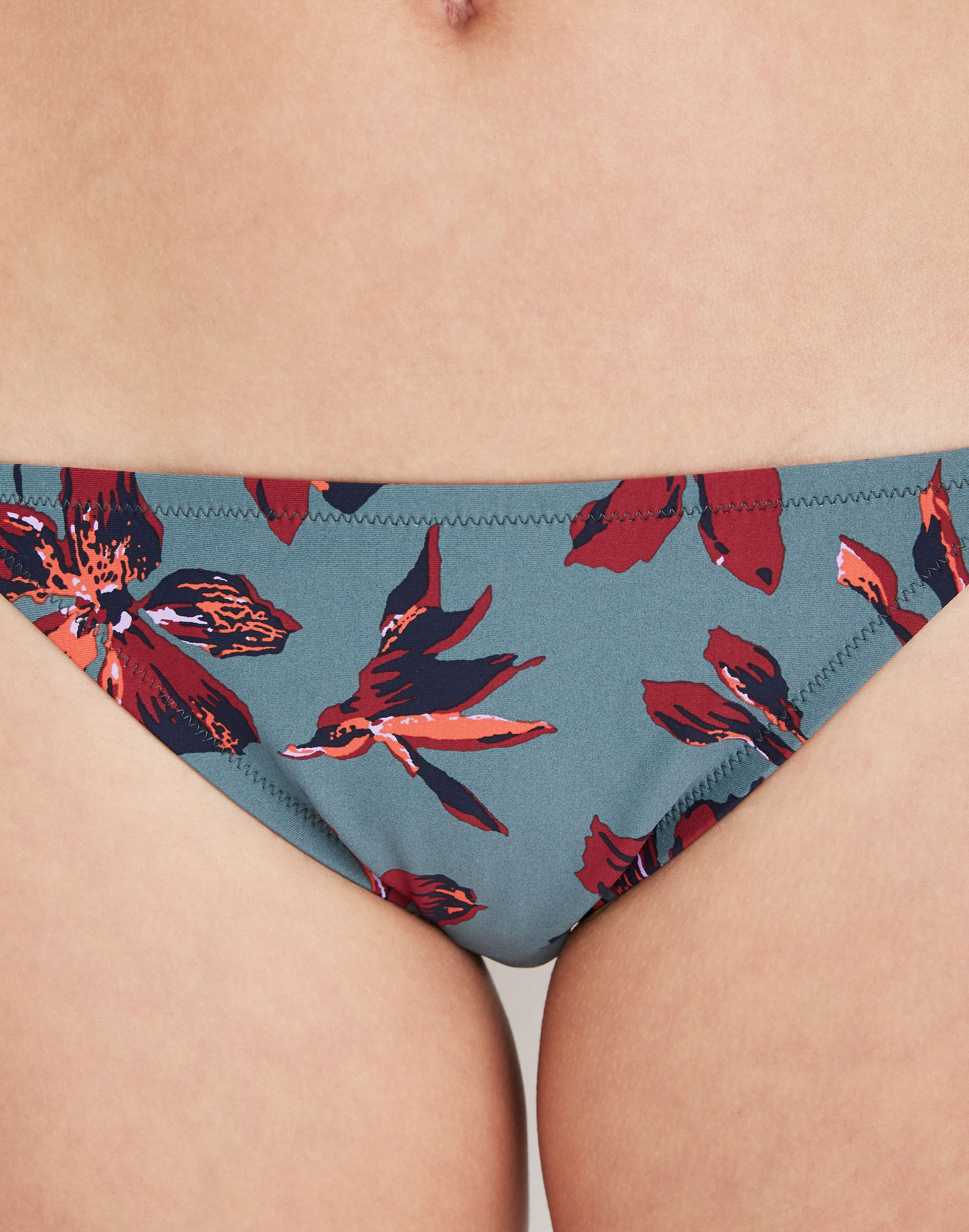 Madewell Hipster String Bikini Bottom in Winter Orchid