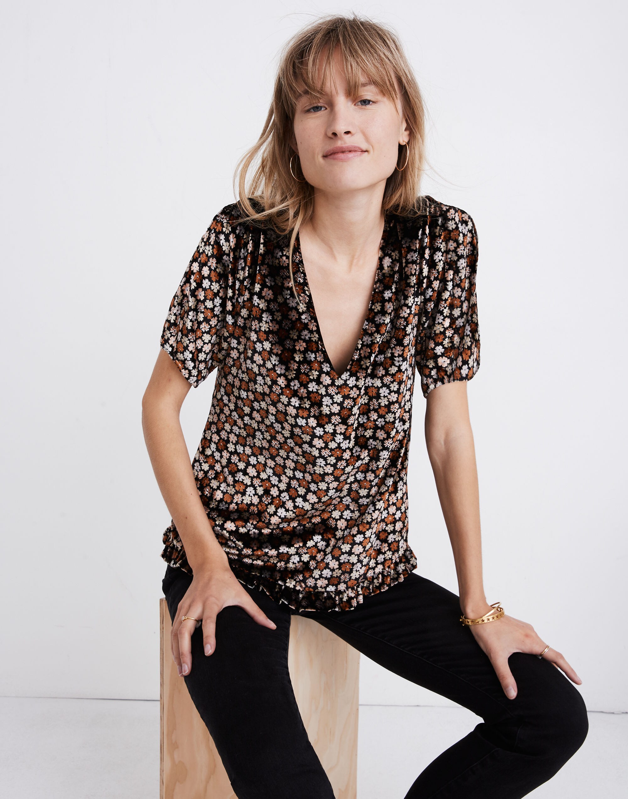 Velvet Tulip-Sleeve Ruffle Top in Petite Blooms