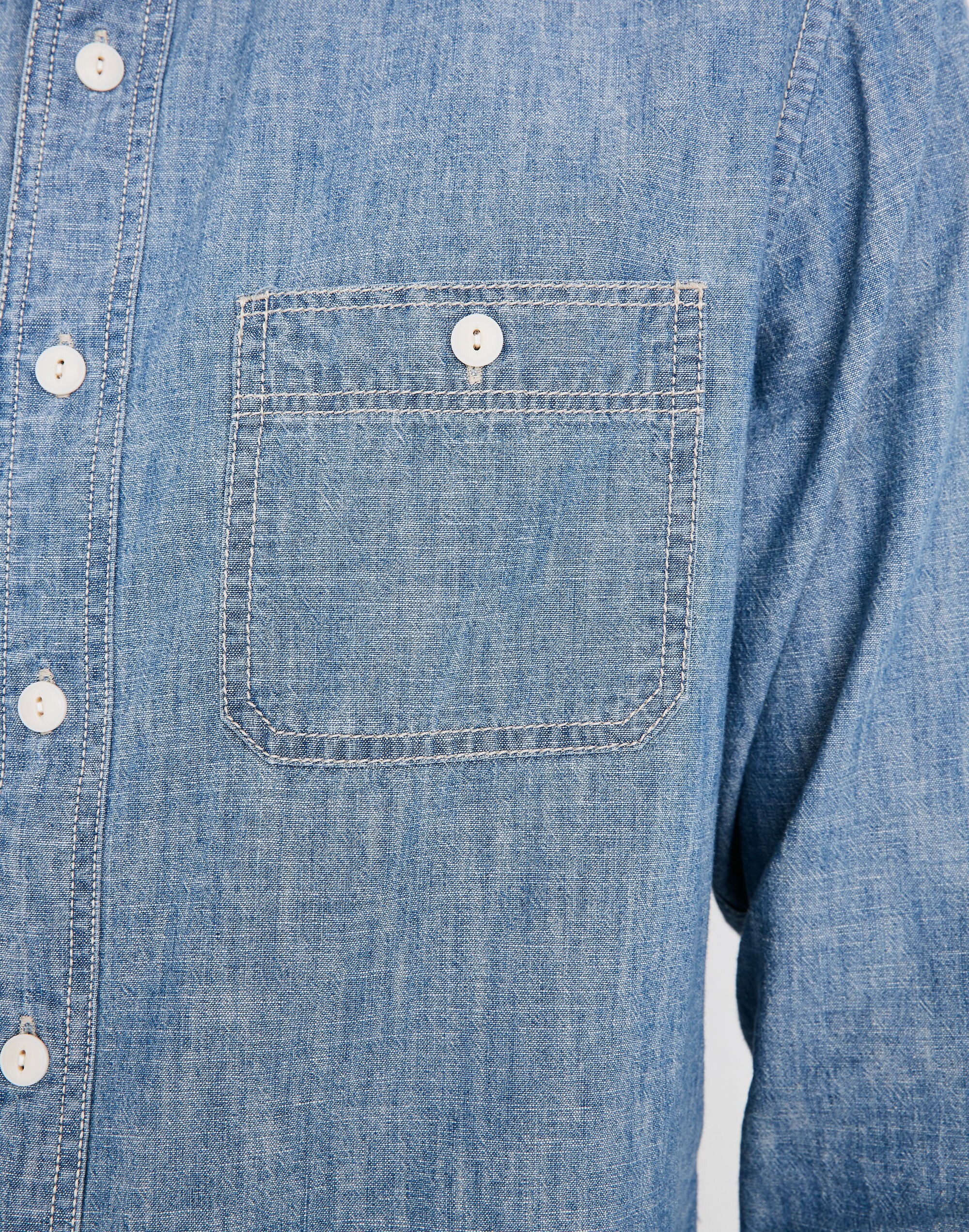 Chambray Button-Down Shirt in Lessing Wash