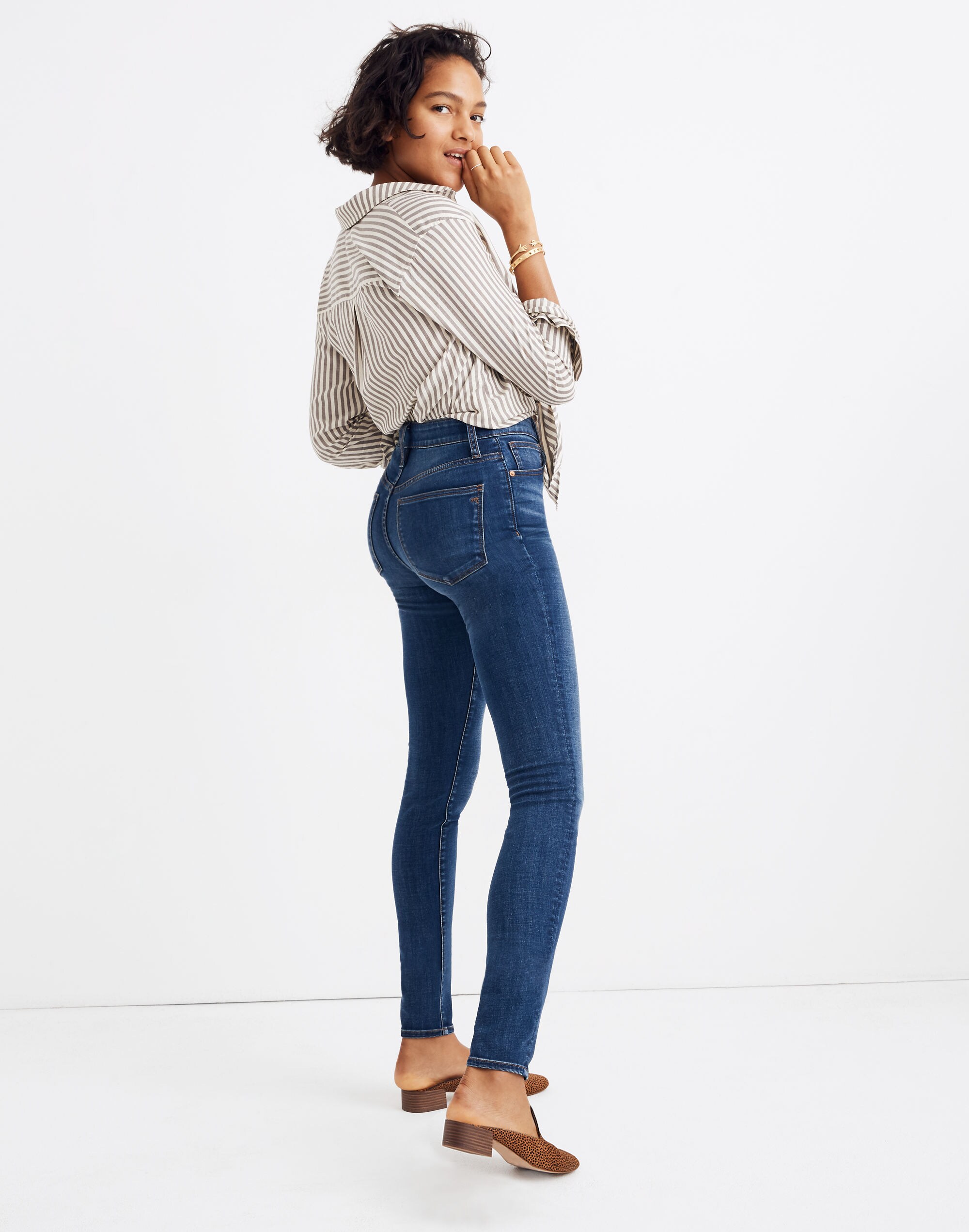 Tall Curvy High-Rise Skinny Jeans in Hayes Wash
