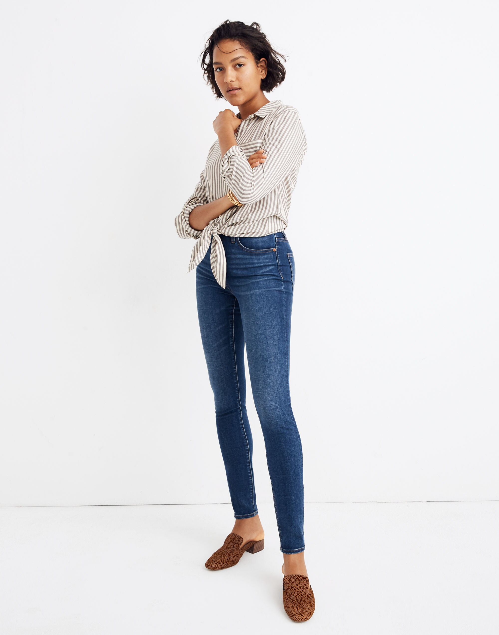 Curvy High-Rise Skinny Jeans in Hayes Wash