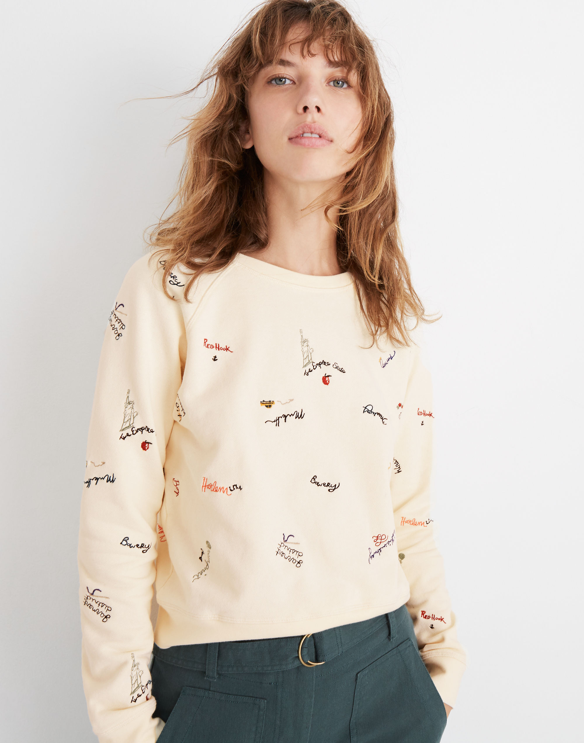 embroidered shrunken sweatshirt in subway graffiti