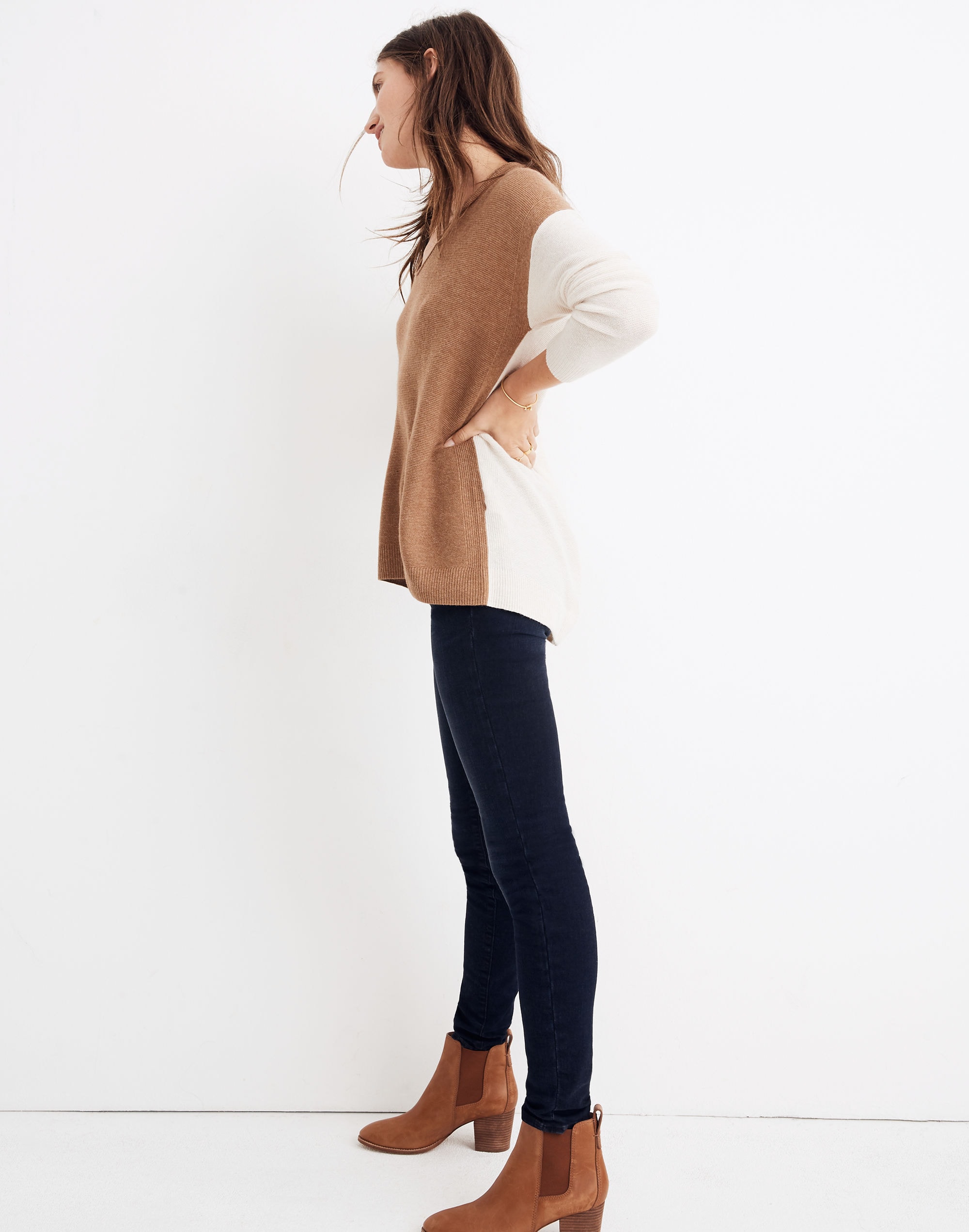 Kimball Pullover Sweater in Colorblock