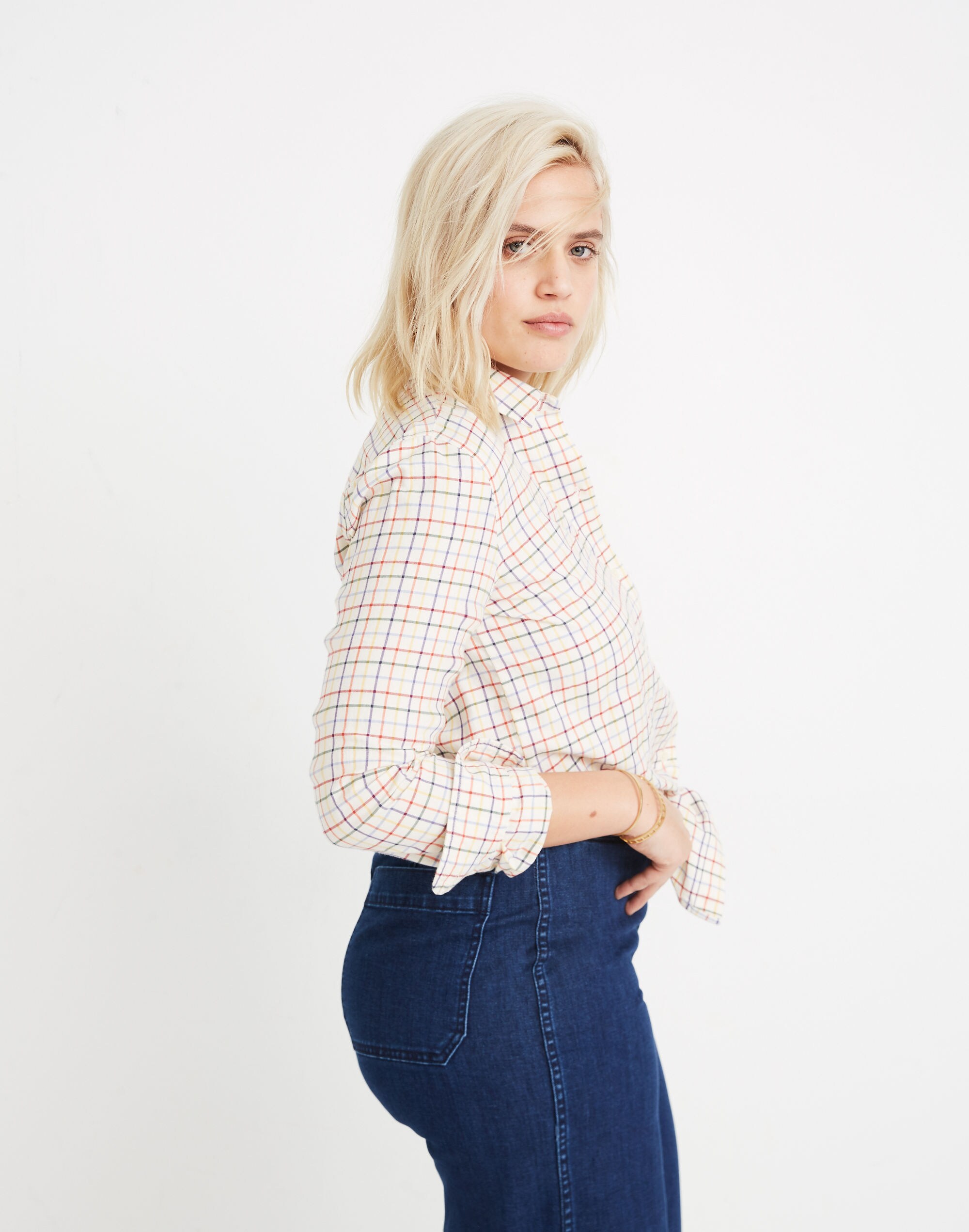Tie-Front Shirt in Rainbow Plaid