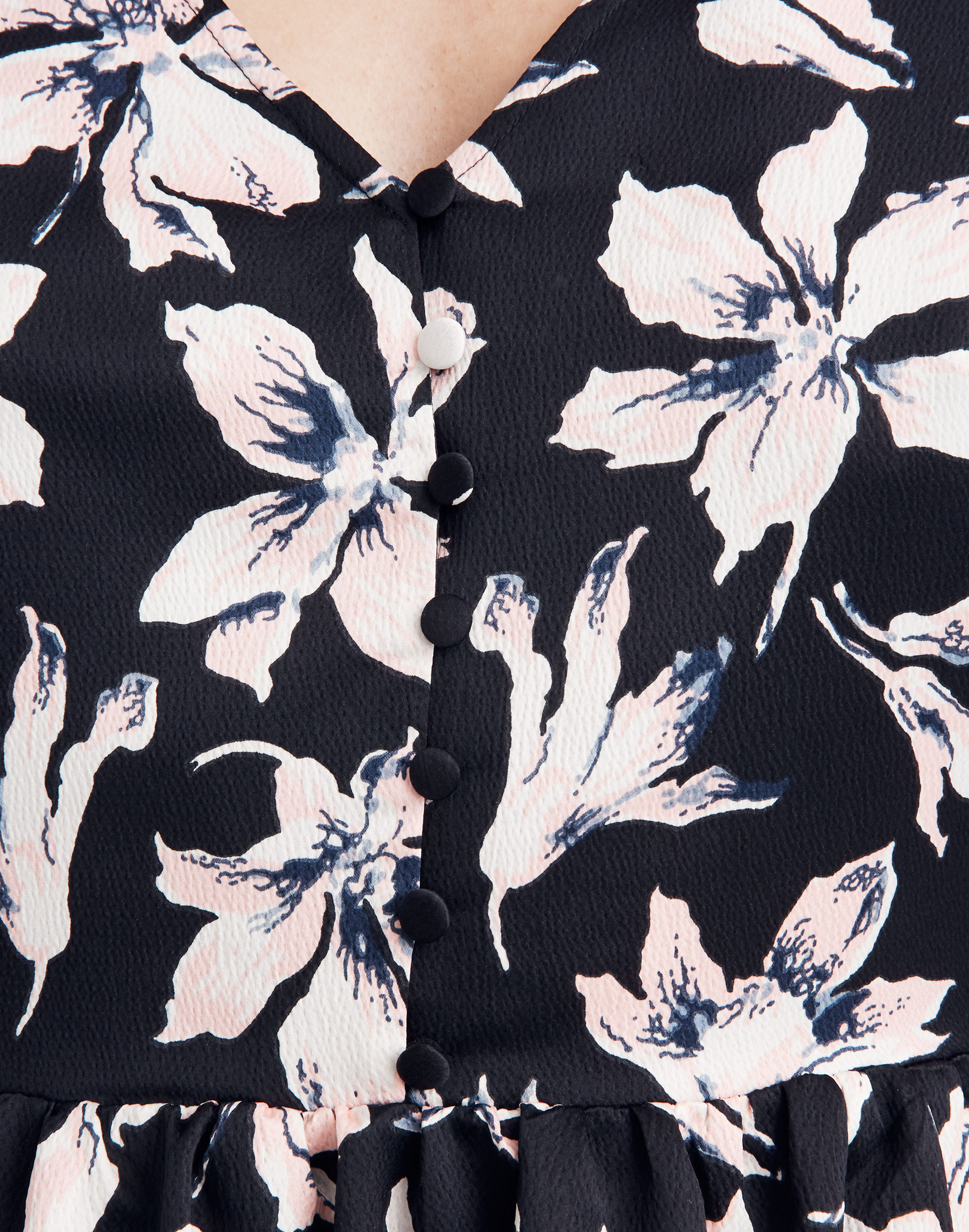 Moonblossom Ruffle-Sleeve Dress in Winter Orchid