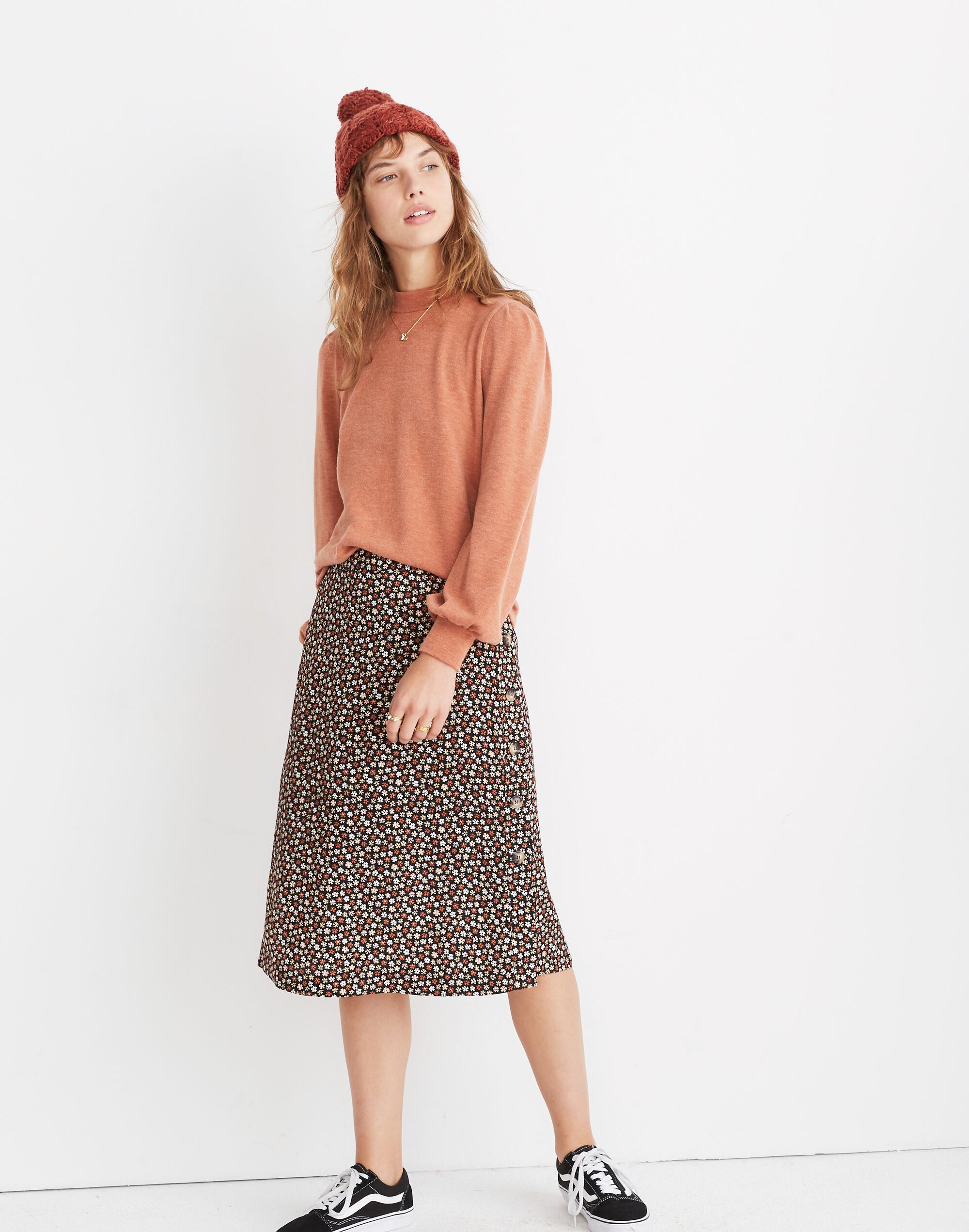 Side-Button Skirt in Petite Blooms