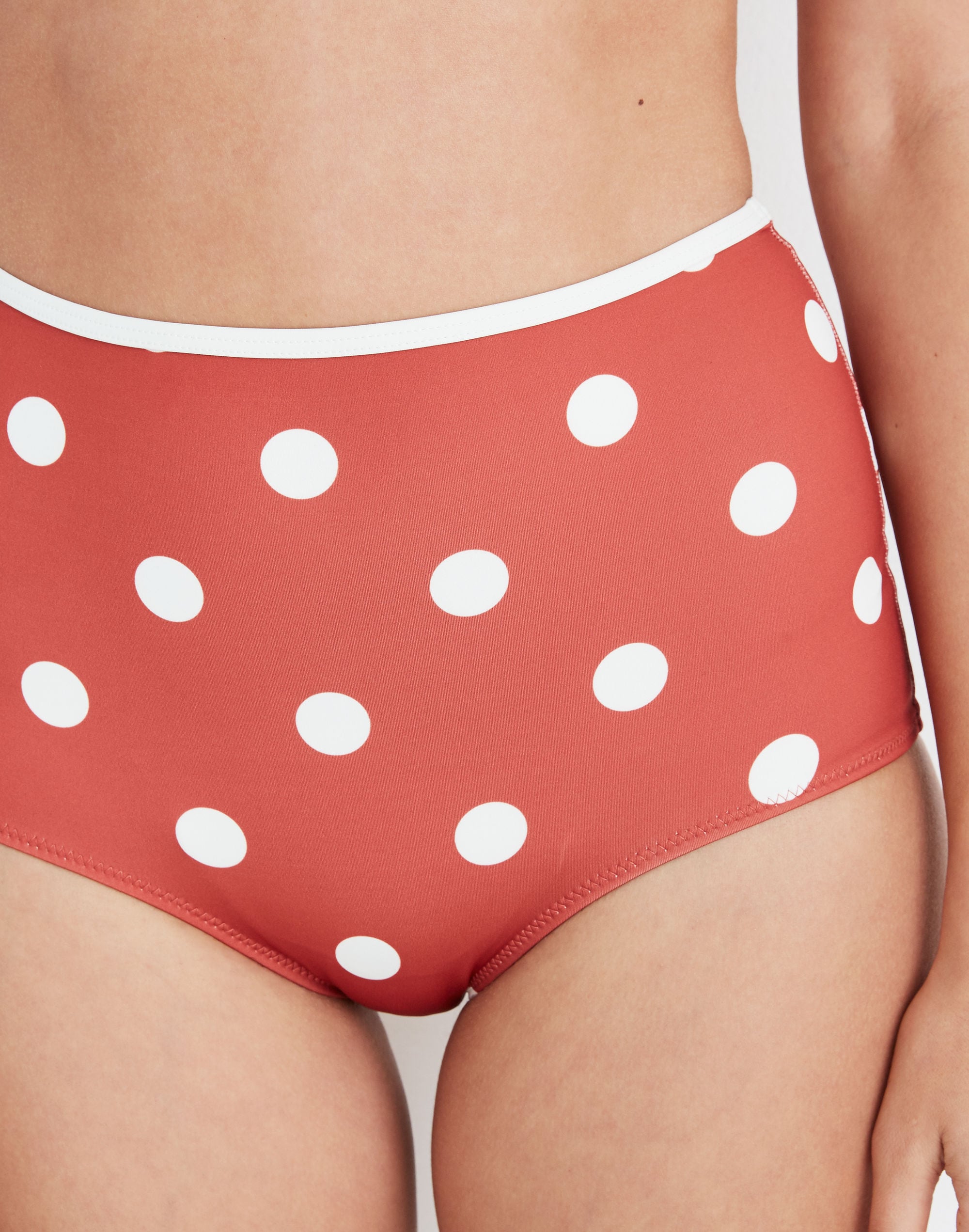 Solid &amp; Striped&reg; Brigitte Bikini Bottom in Polka Dot